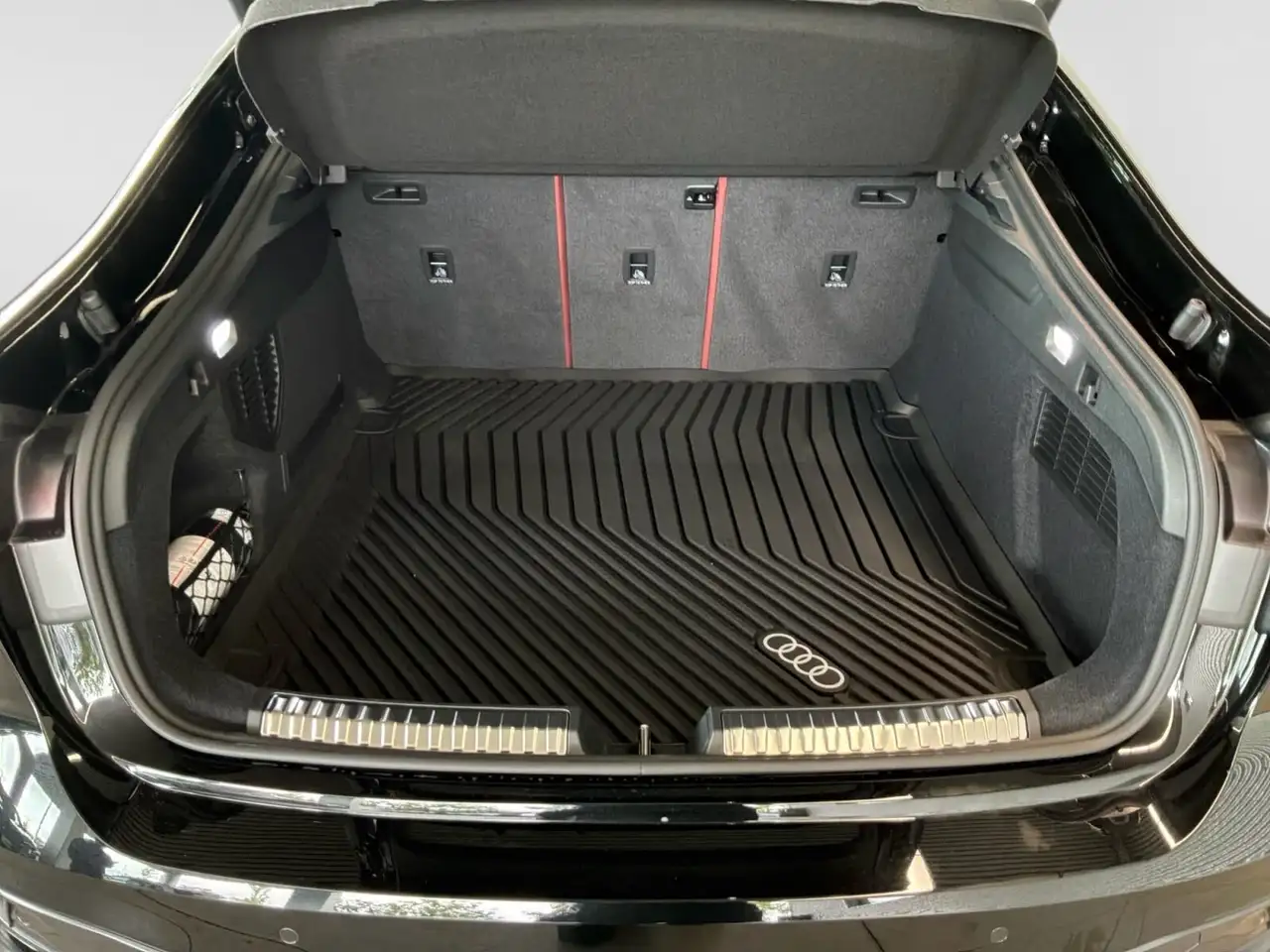 Audi S5 снимка Audi S5