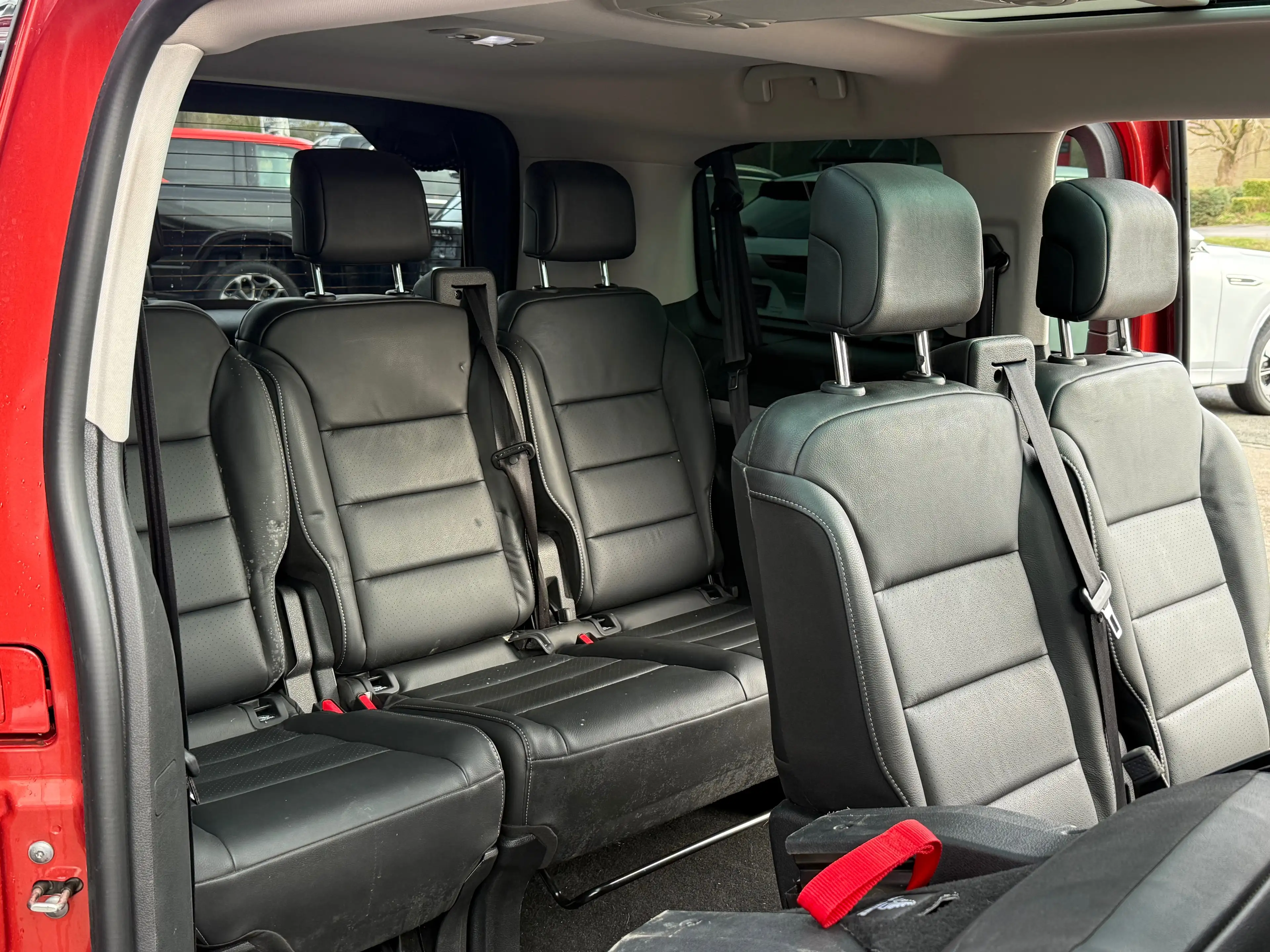 Peugeot Traveller 2.0HDi AUTO 177CV 8 PL PANO ACC HEAD-UP CARPLAY — photo 11