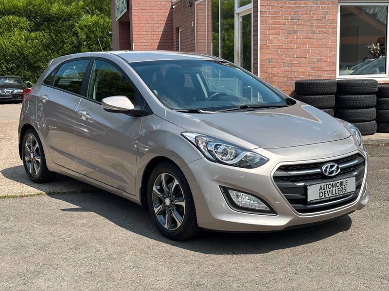 Hyundai i30 blue Trend, Klima, Navi, Kamera, Scheckheft — photo 3