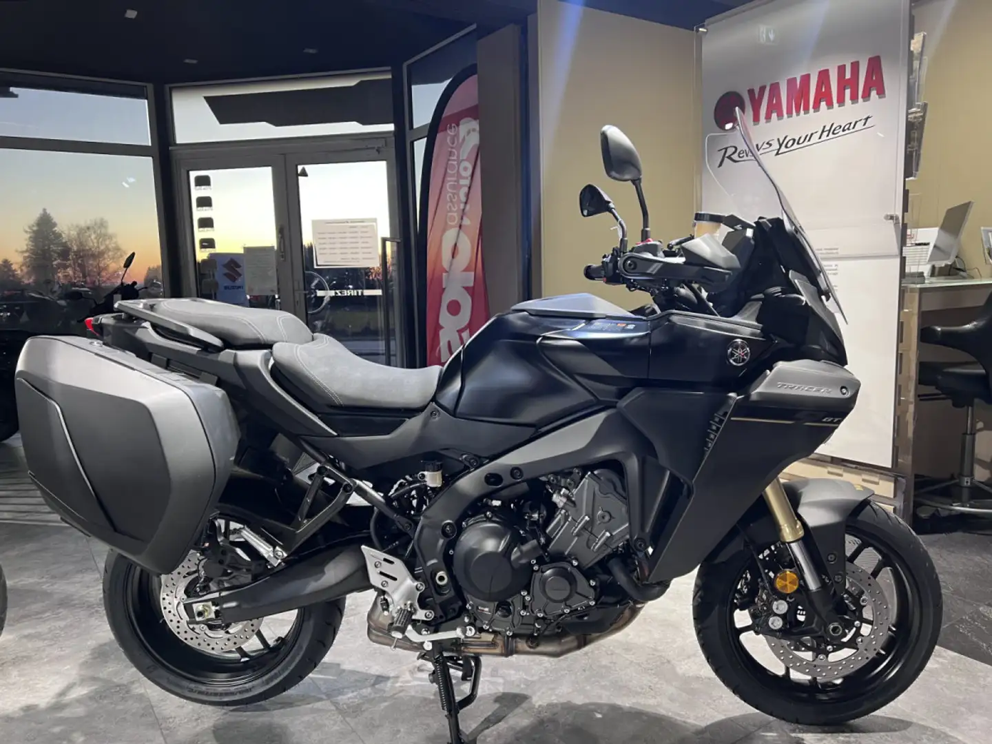 Yamaha Tracer 900 GT  Y-AMT Schwarz - 1