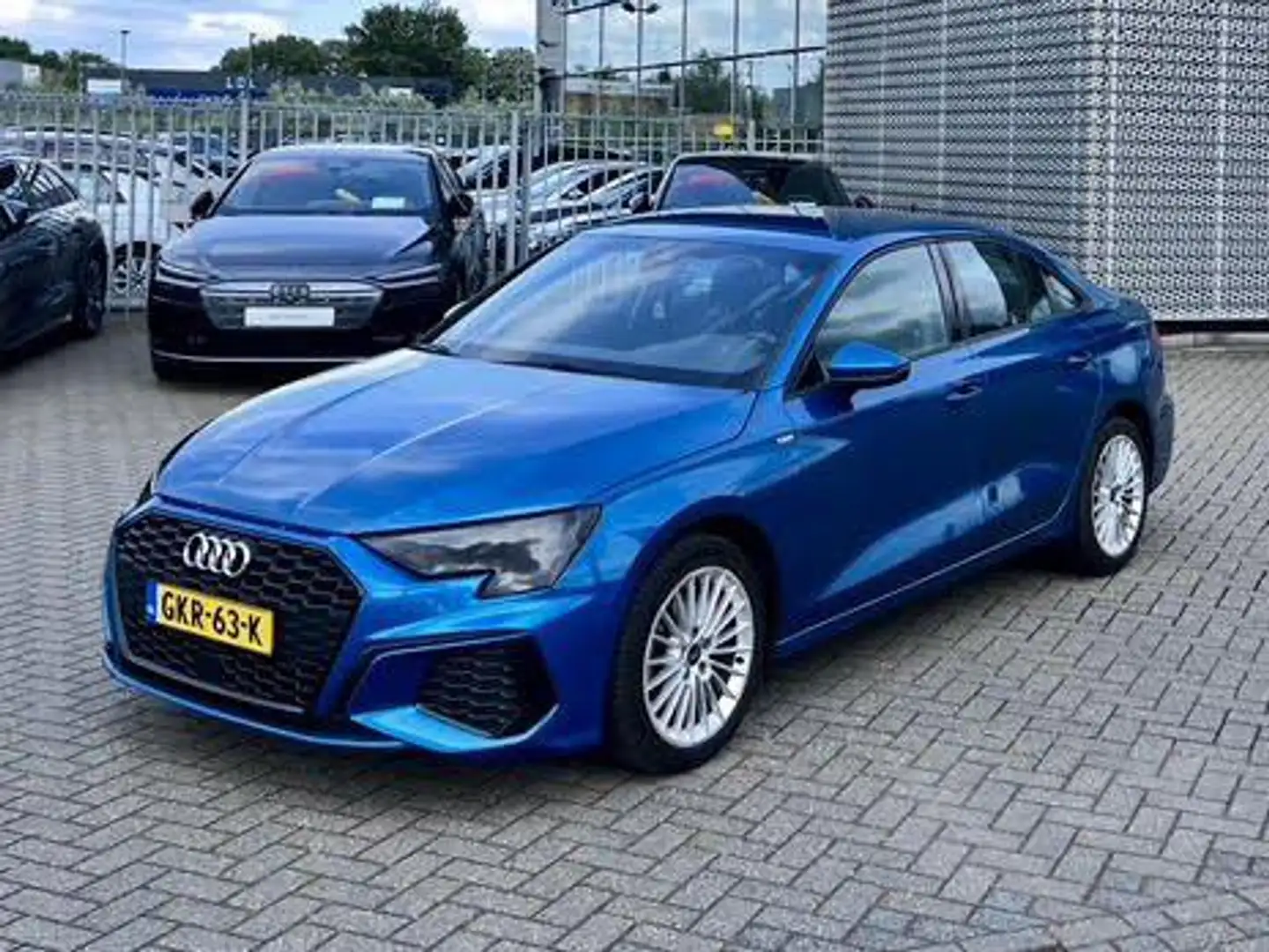 Audi A3 A3 30 TFSI S-line|GARANTIE|leder|ACC|carplay|STLVW Blauw - 1