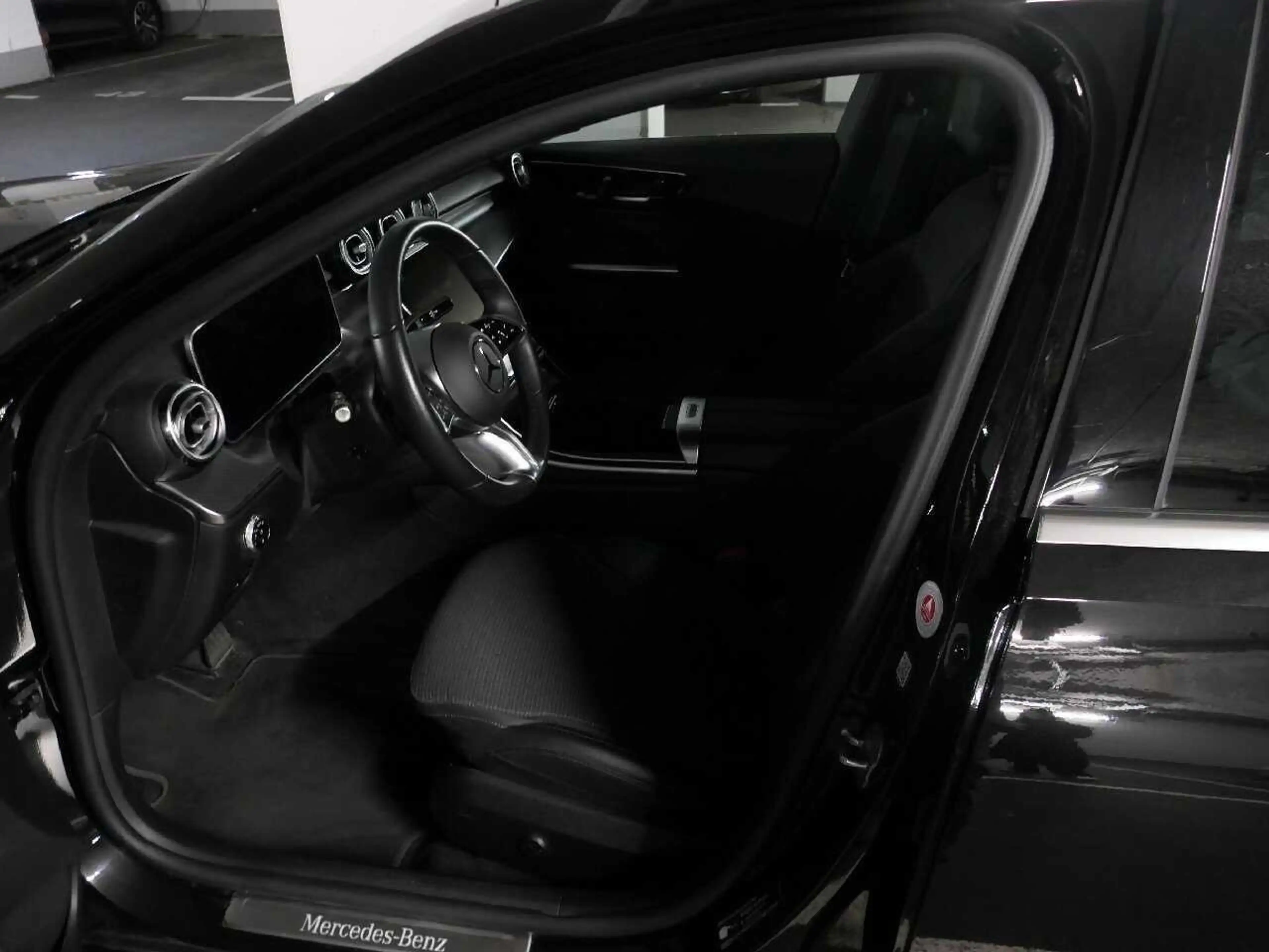 Mercedes-Benz C 220 d Avantgarde 360° BLIS Key LED Lane Navi — photo 5