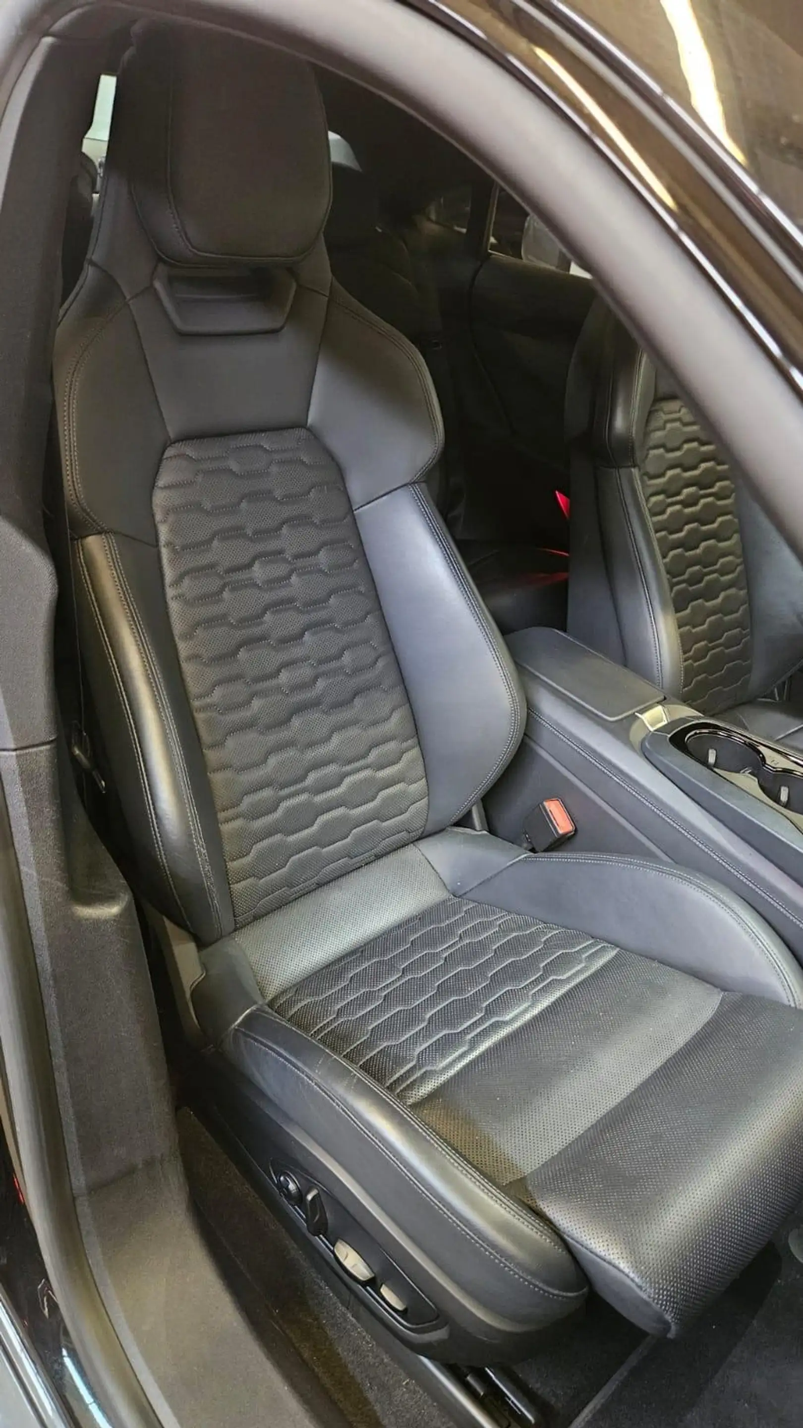 Audi e-tron GT 93.4 kWh 60 Quattro !!!TVA INCL BTW INCL!!! — photo 14