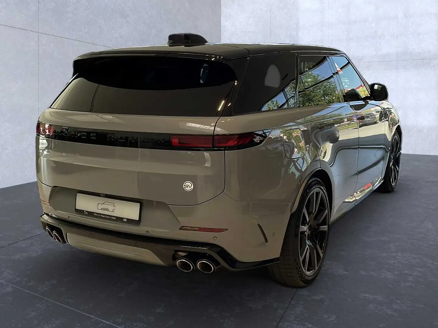 Land Rover Range Rover Sport P635 SV Edition Two Grau - 2