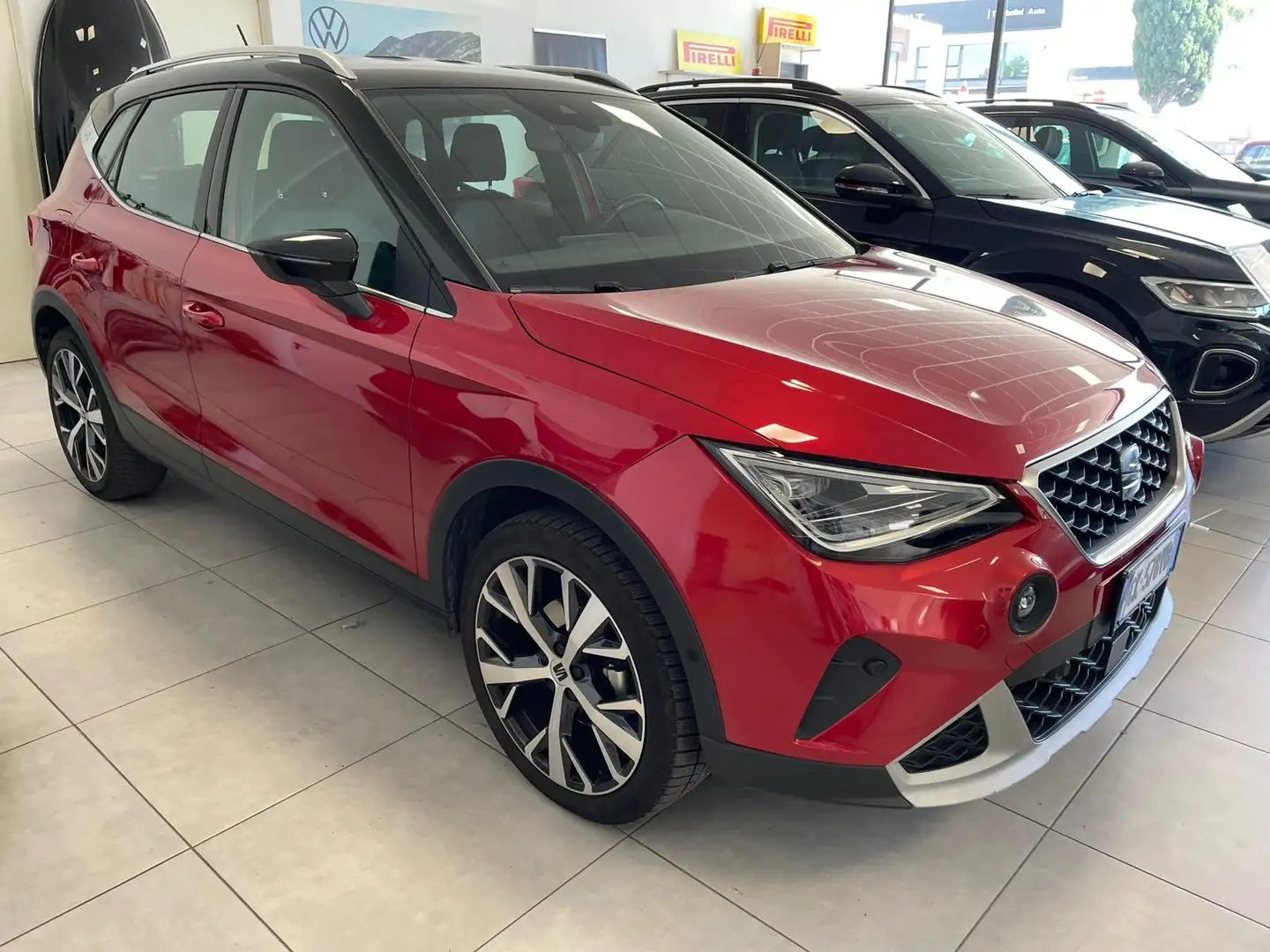 SEAT Arona 1.0 ecotsi Xperience 110cv dsg Rot - 1