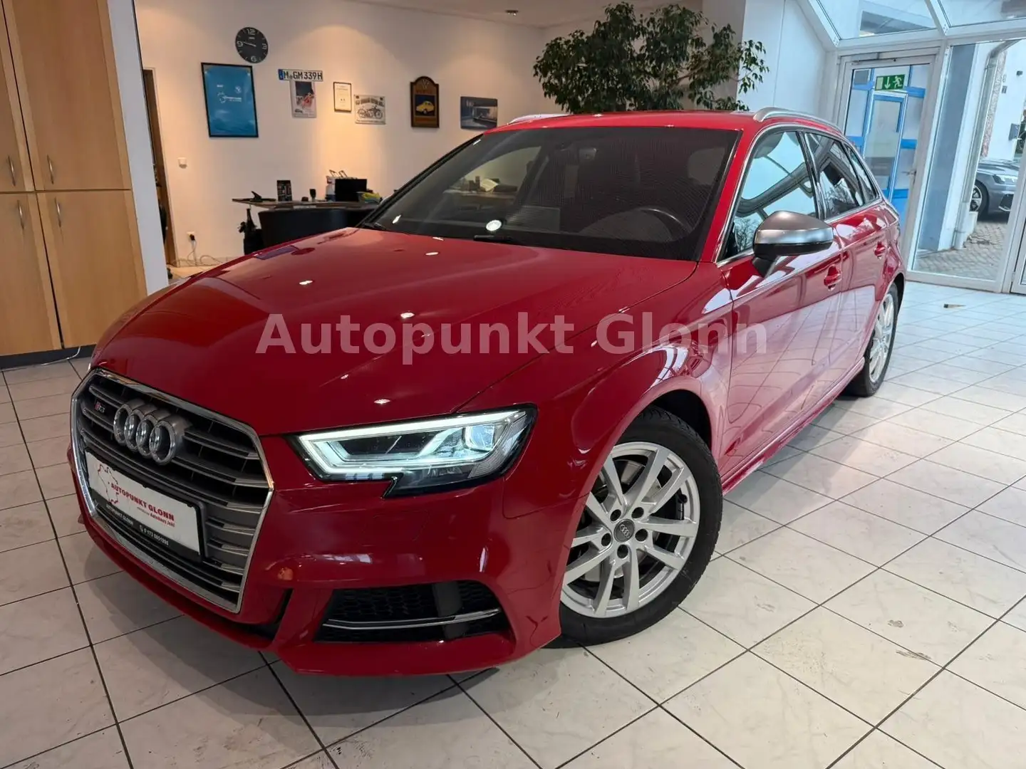 Audi S3 Sportback 2.0 TFSI quattro|LED|MMI| Rot - 1