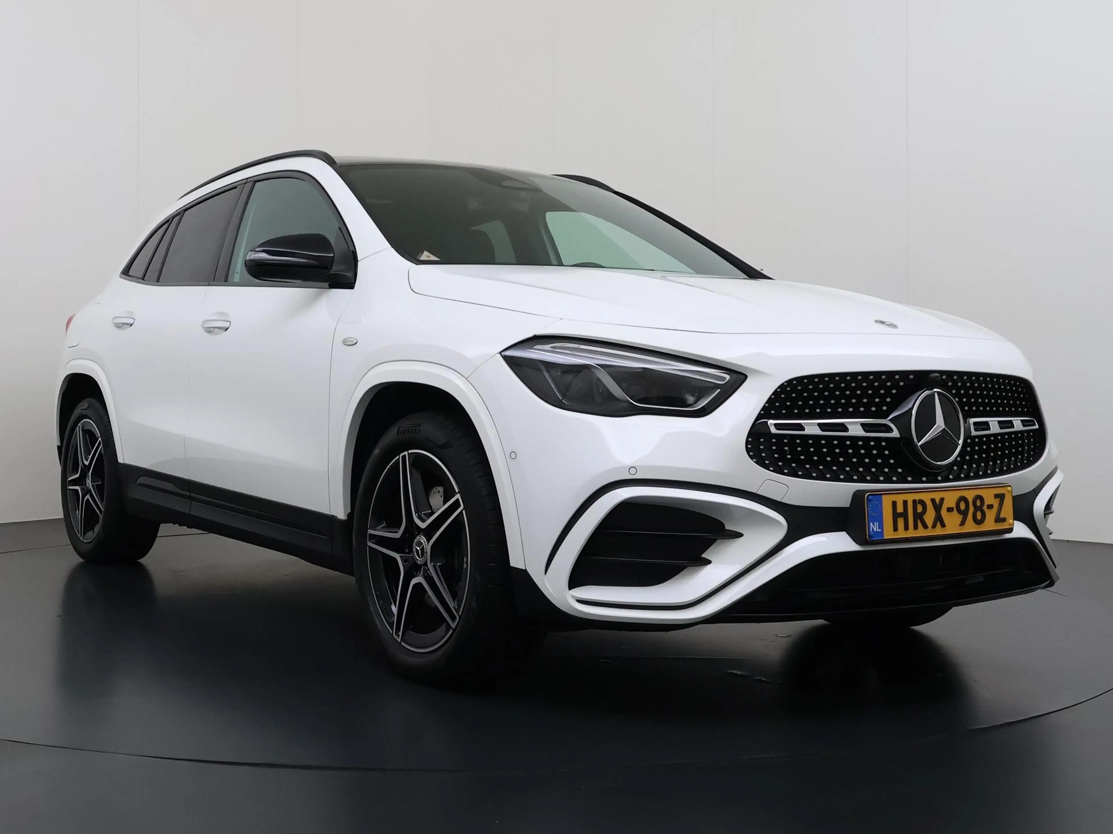 Mercedes-Benz GLA 250 e Business Solution AMG | Trekhaak Wegklapbaar | P — photo 12