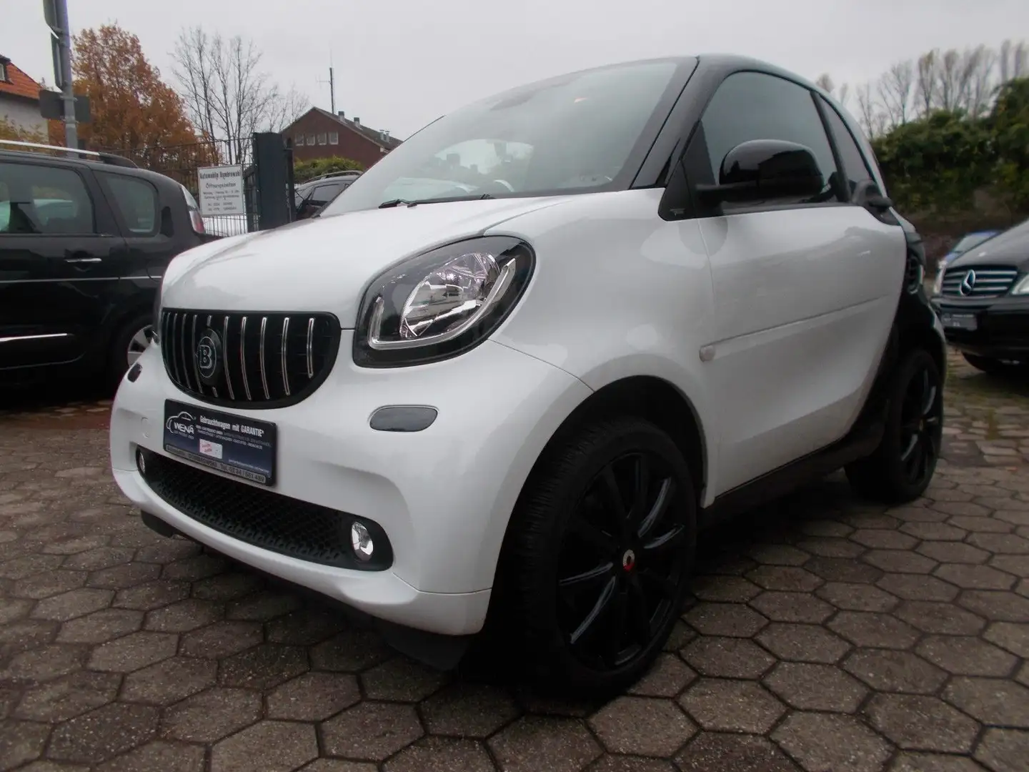 smart forTwo fortwo coupe Basis 52kW Weiß - 2