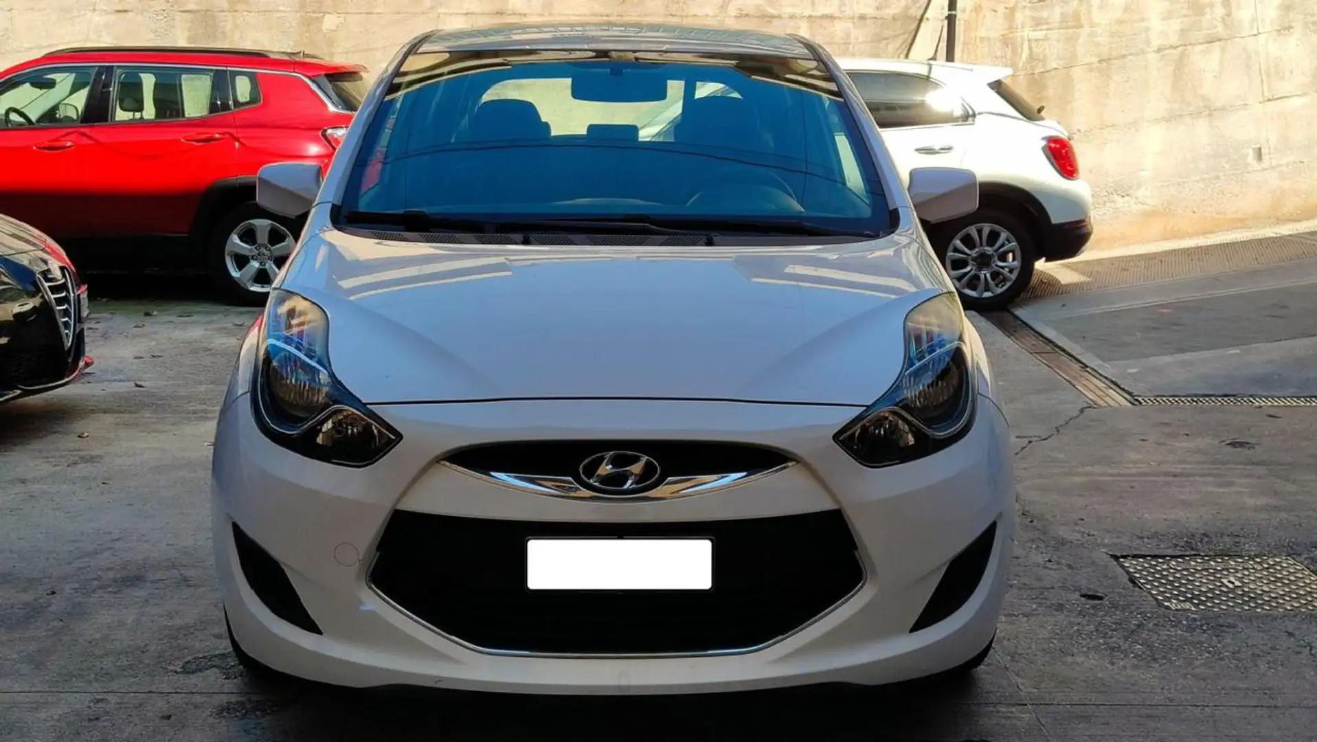 Hyundai iX20 1.4 90 CV DOPPIO TRENO PNEUMATICI EST/INV Bianco - 2