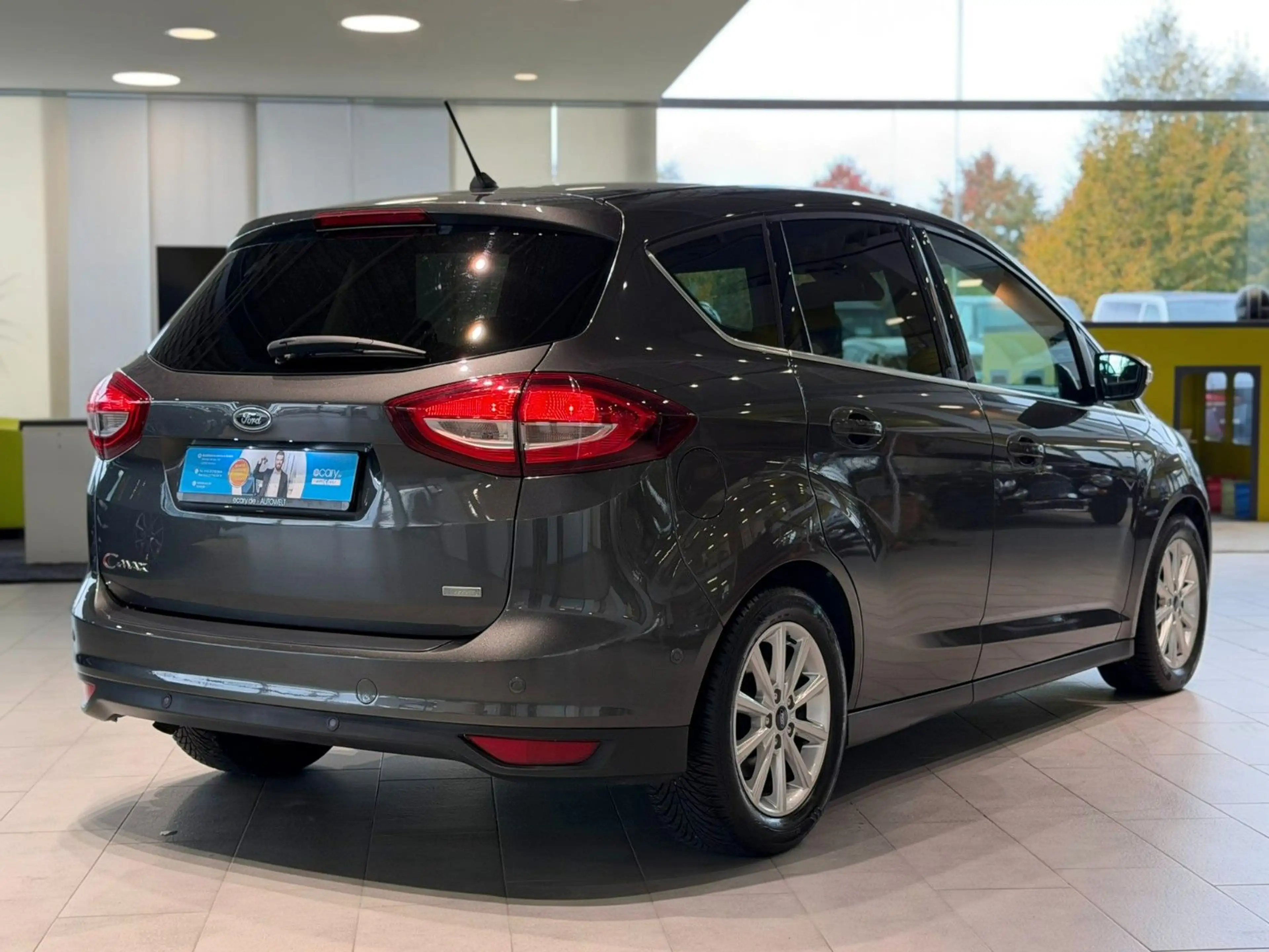 Ford C-Max Titanium *SYNC*SHZ*LHZ*PDC*TEMPO* — photo 9