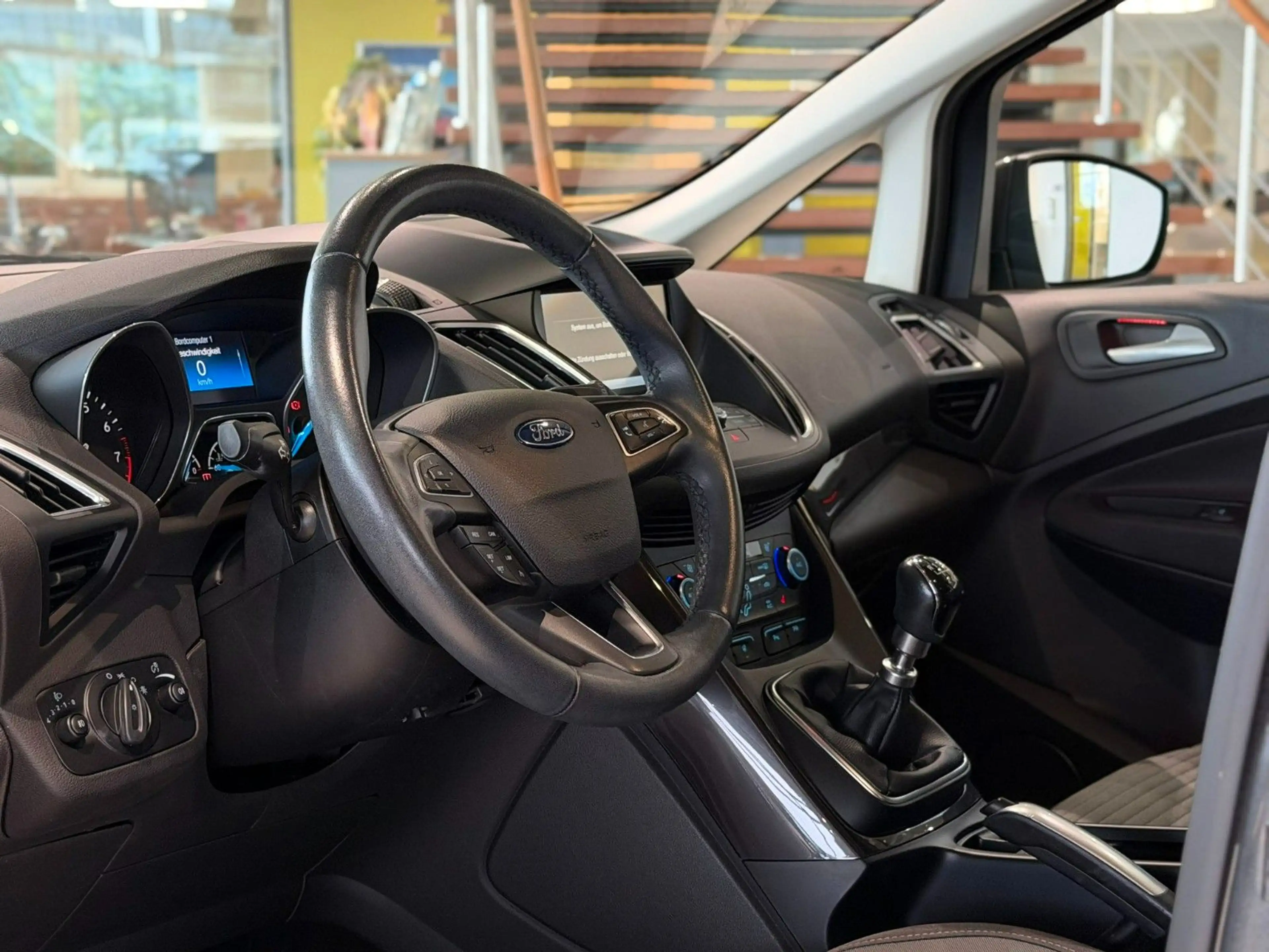 Ford C-Max Titanium *SYNC*SHZ*LHZ*PDC*TEMPO* — photo 14