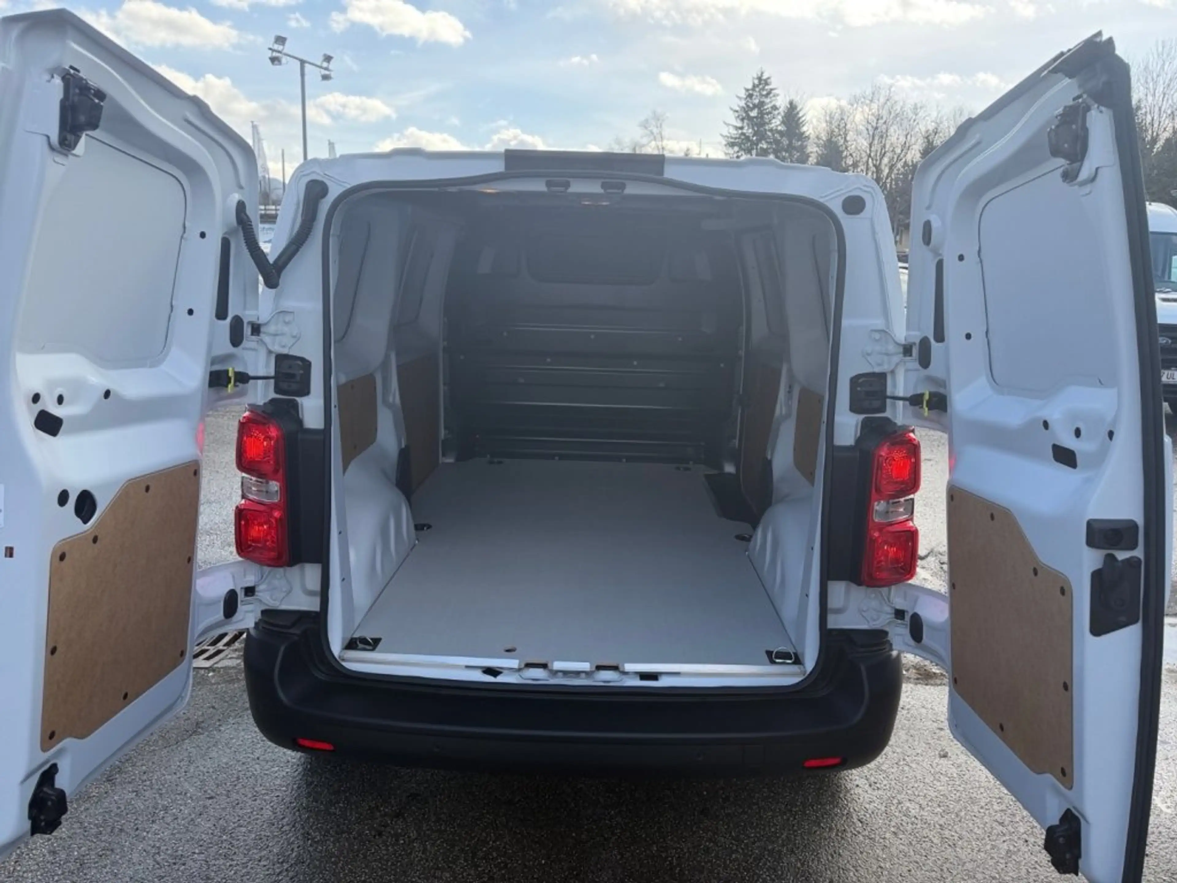 Citroen Jumpy KW M BlueHDi 120 S&S 6GANG  Monate Behaltedauer! — photo 11