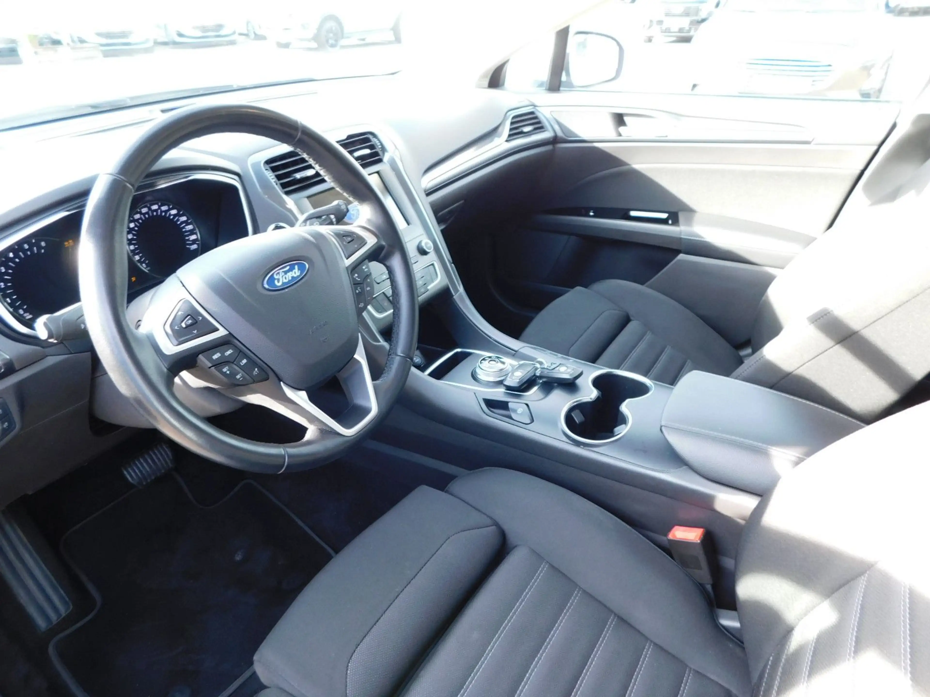Ford Mondeo Turnier Titanium Autom. Panodach — photo 9