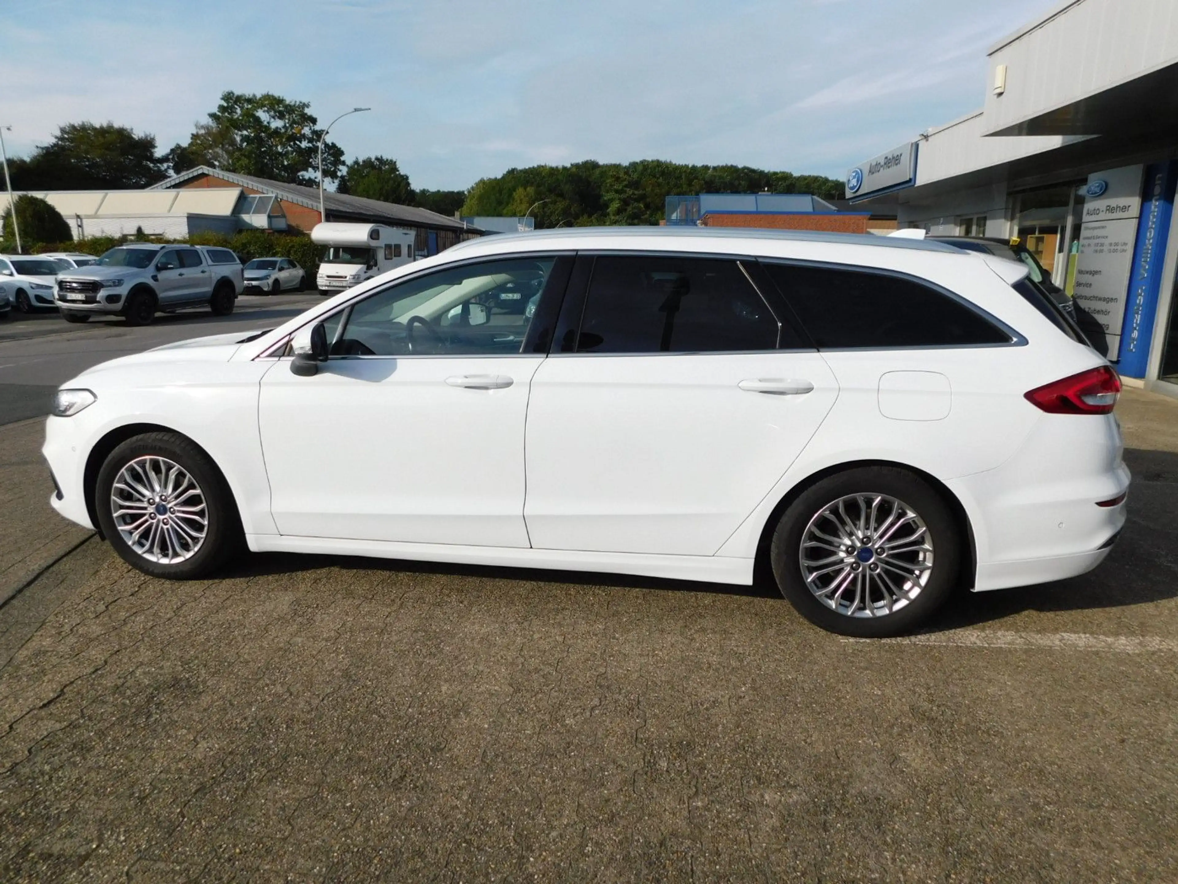 Ford Mondeo Turnier Titanium Autom. Panodach — photo 8