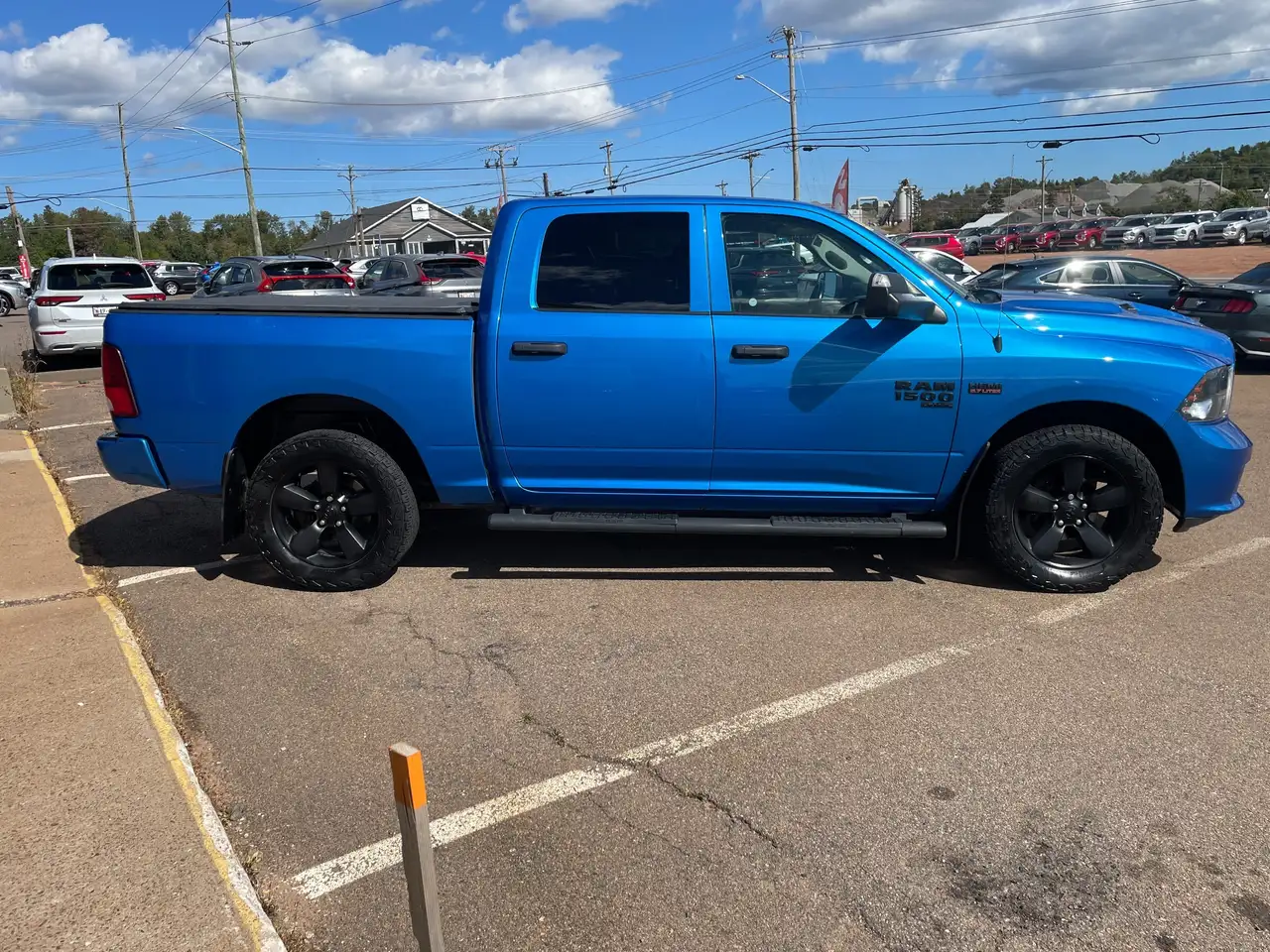 RAM 1500 снимка RAM 1500