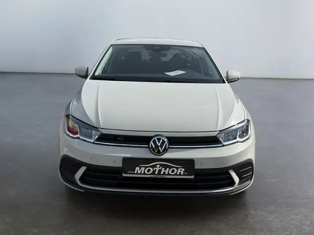 Volkswagen Polo view 6