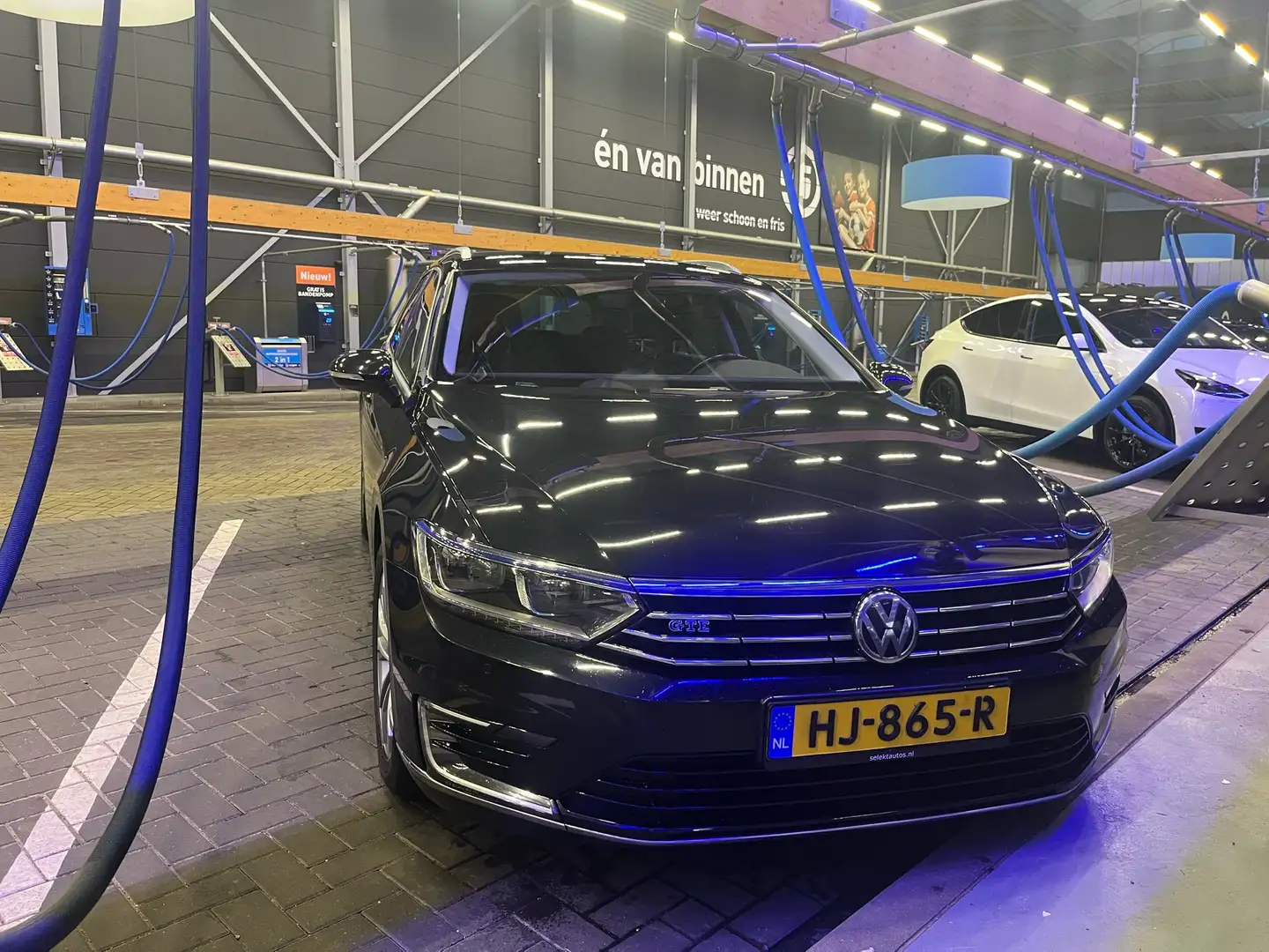 Volkswagen Passat 1.4 TSI GTE Highline Zwart - 1
