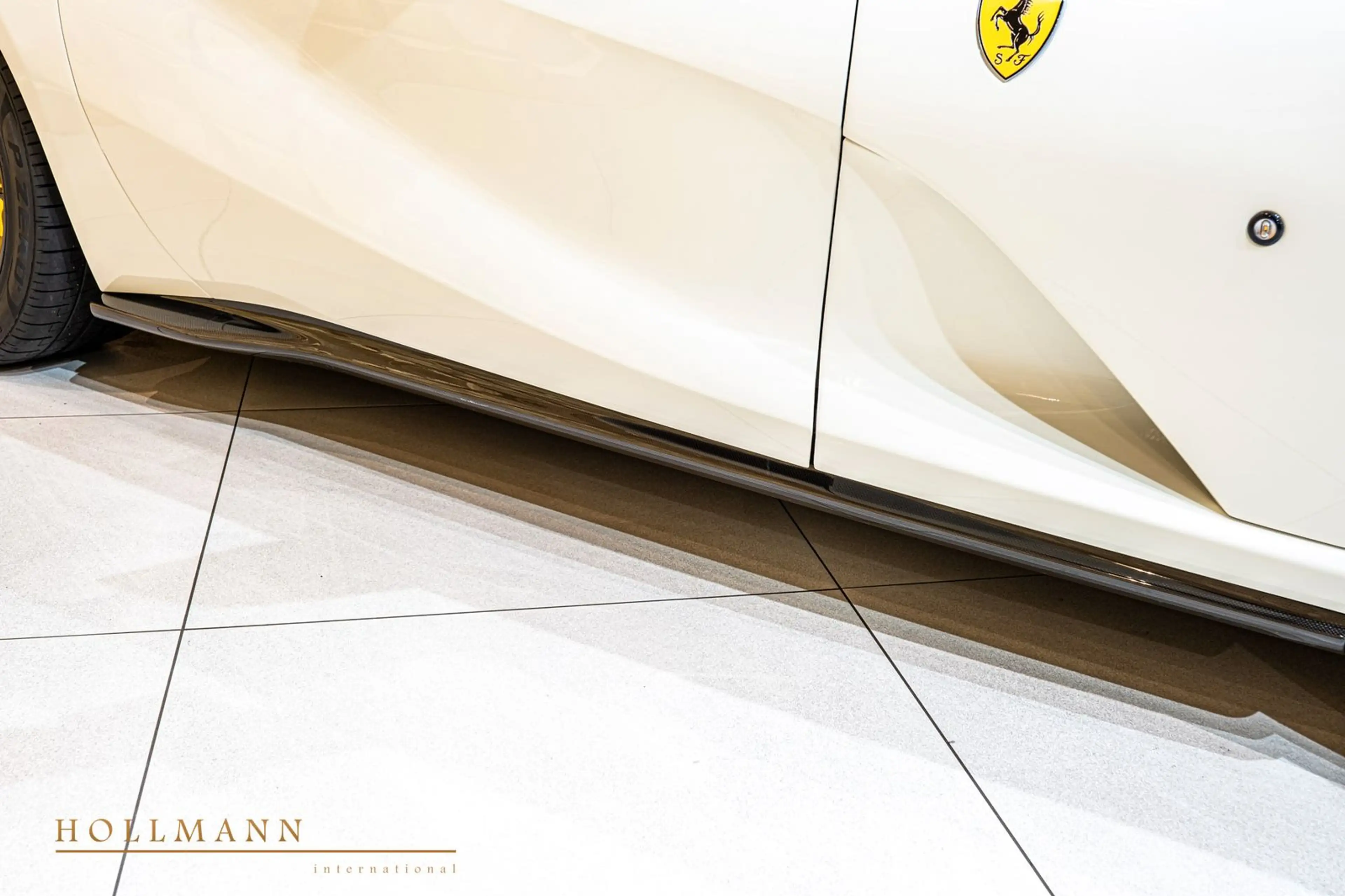 Ferrari 812 GTS + CARBON + LIFT + JBL — photo 9