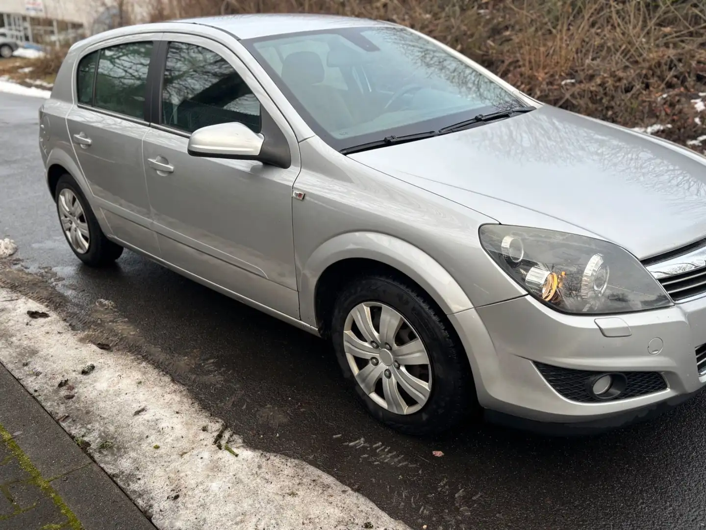 Opel Astra H Lim. Innovation "110 Jahre" LEDER*KLIMA* Silber - 2