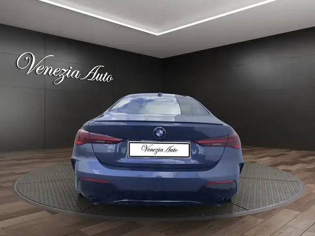 BMW 4 Series view 3