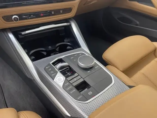 BMW 4 Series view 9