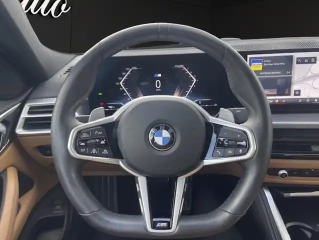 BMW 4 Series view 11