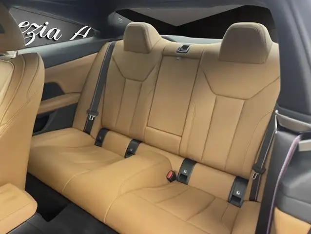 BMW 4 Series view 7