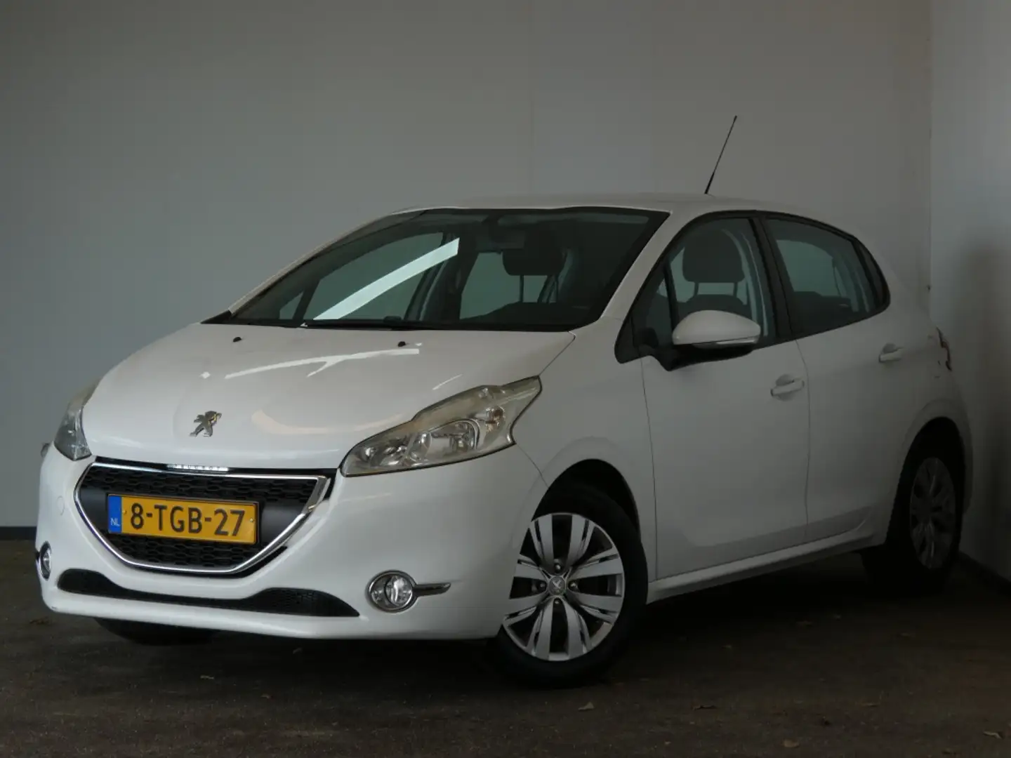 Peugeot 208 1.2 VTi Blue Lease Nwe APK airco Wit - 1