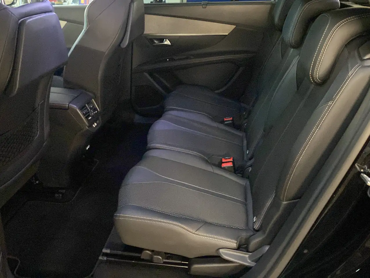 Peugeot 5008 GT Facelift*Navi*ACC*Kamera*7Sitze*, миниатюра 9