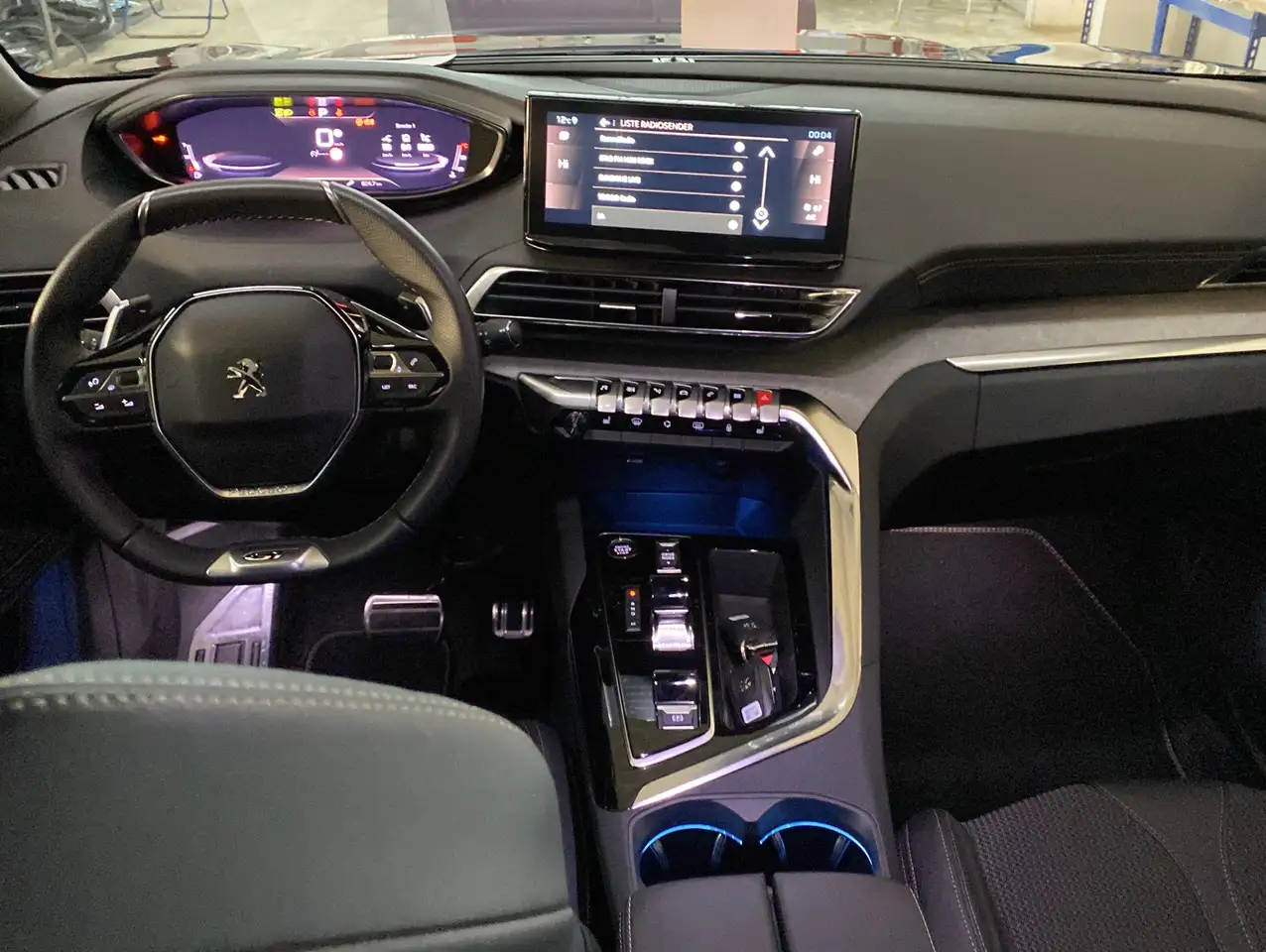 Peugeot 5008 GT Facelift*Navi*ACC*Kamera*7Sitze*, миниатюра 3