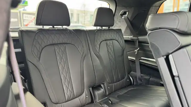 BMW X7 xDrive 40 d M Sport PRO* NEU * 7 SITZER* Ansicht 39