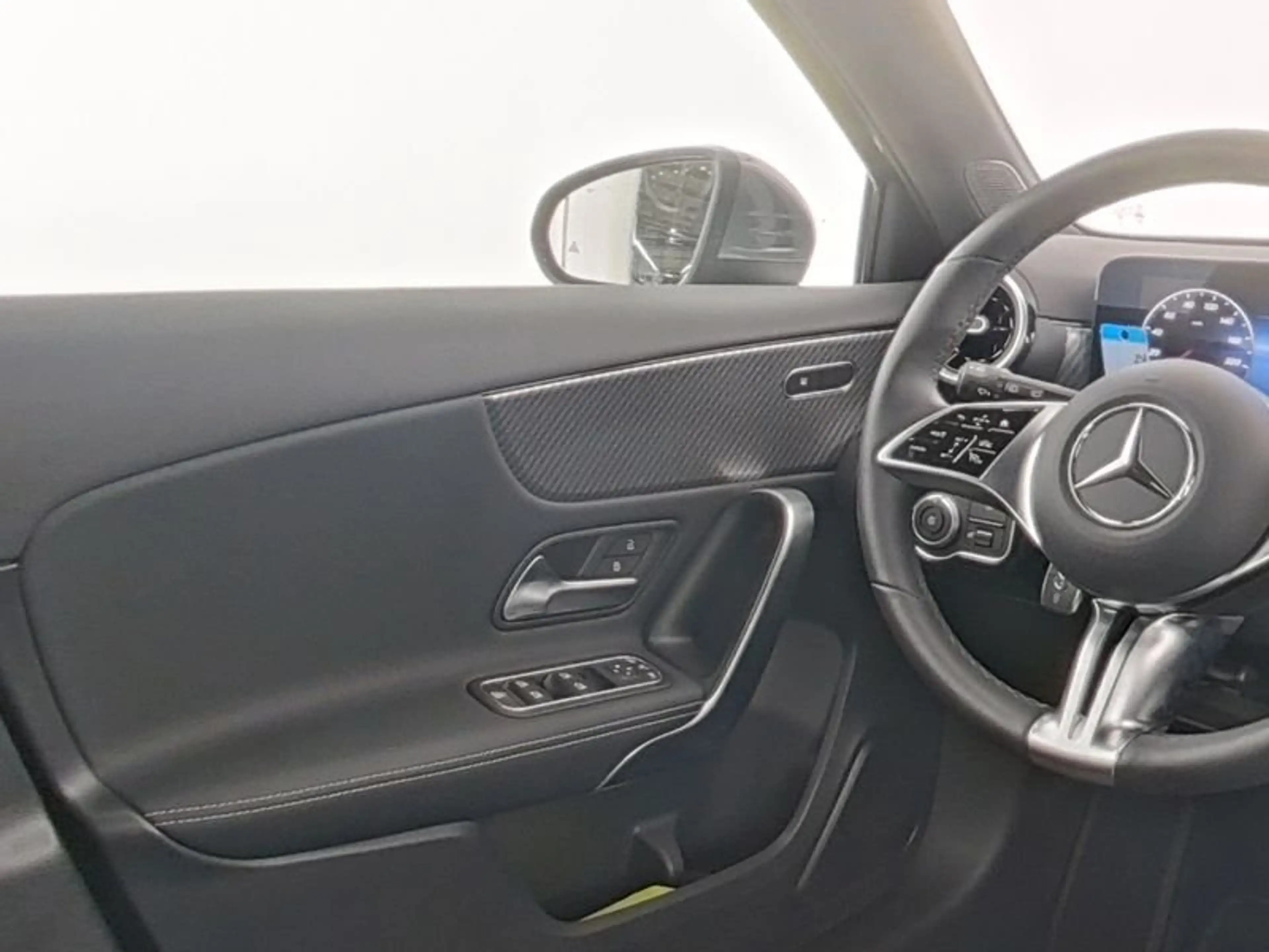 Mercedes-Benz A 200 PROGRESSIVE*FAP*STANDHEIZUNG*DISTRONIC — photo 5