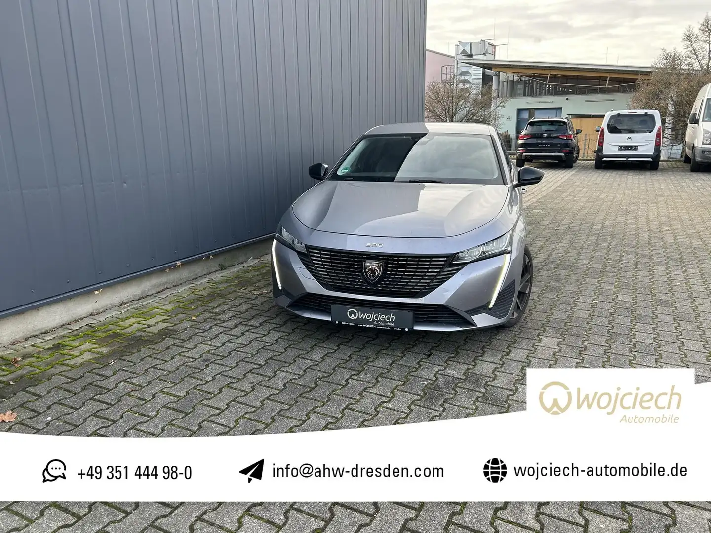 Peugeot 308 SW 1.2 PureTech Allure*LED*NAVI*DAB*CAM*KEY* Grau - 1