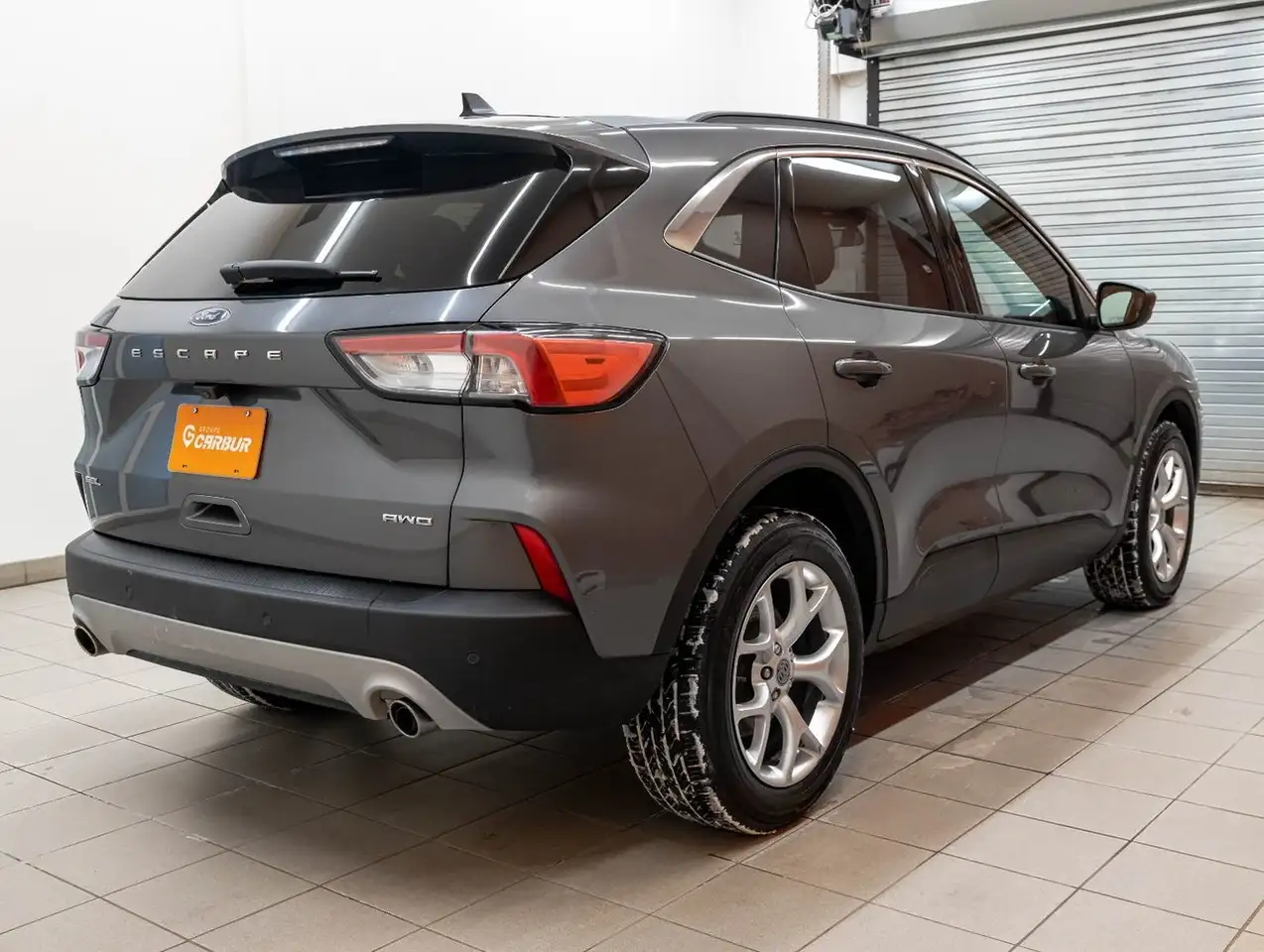 Ford Escape снимка Ford Escape