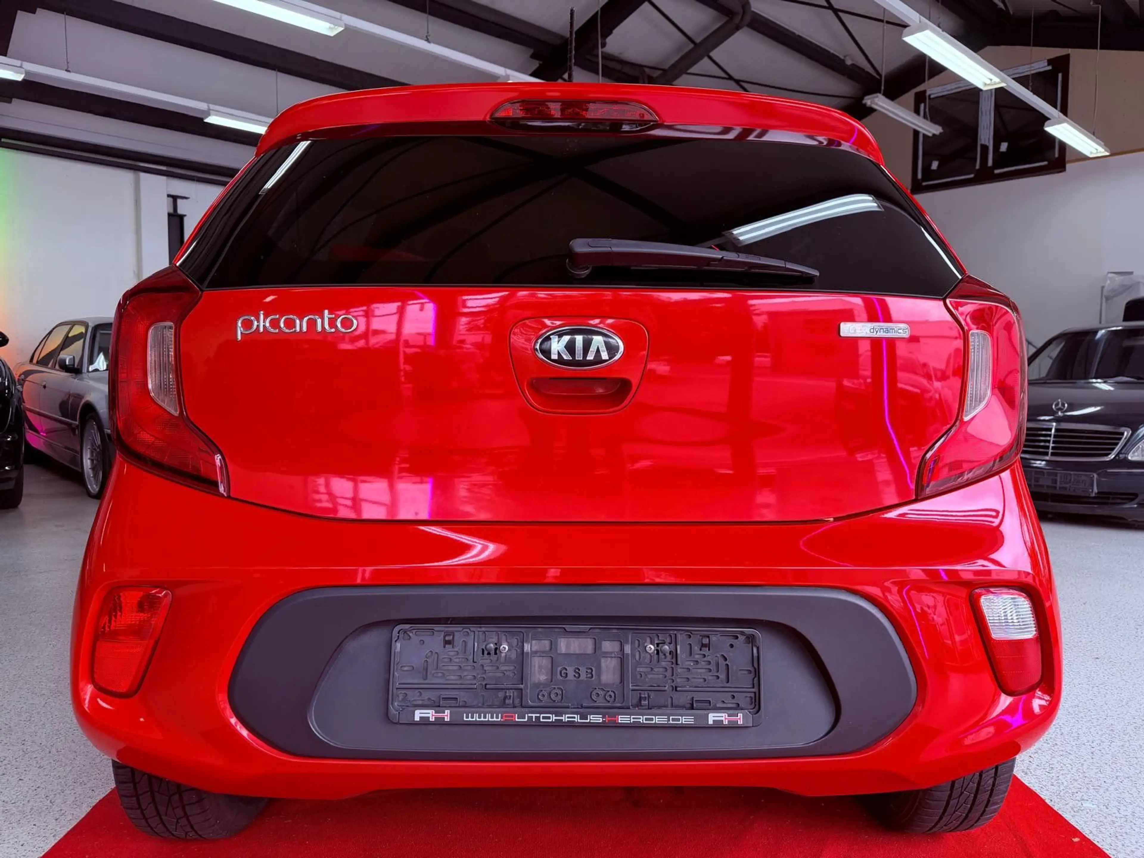 Kia Picanto Dream Team — photo 12