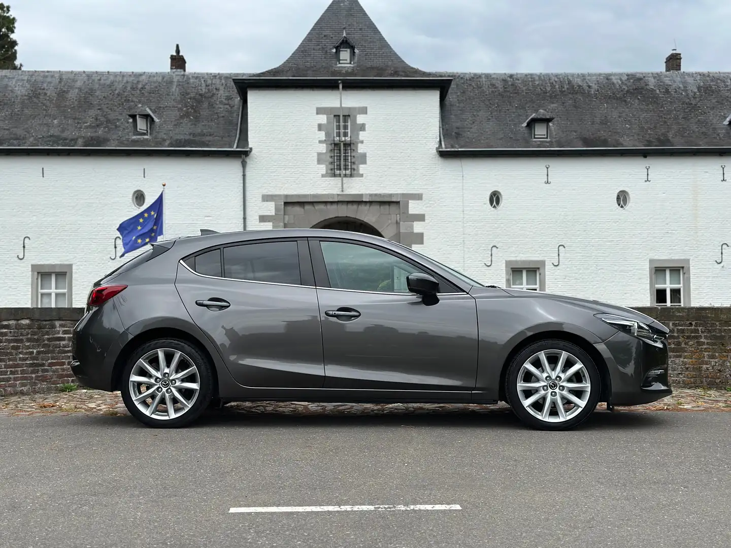 Mazda 3 3 2.0 S.A. 120 GT-M Gris - 2