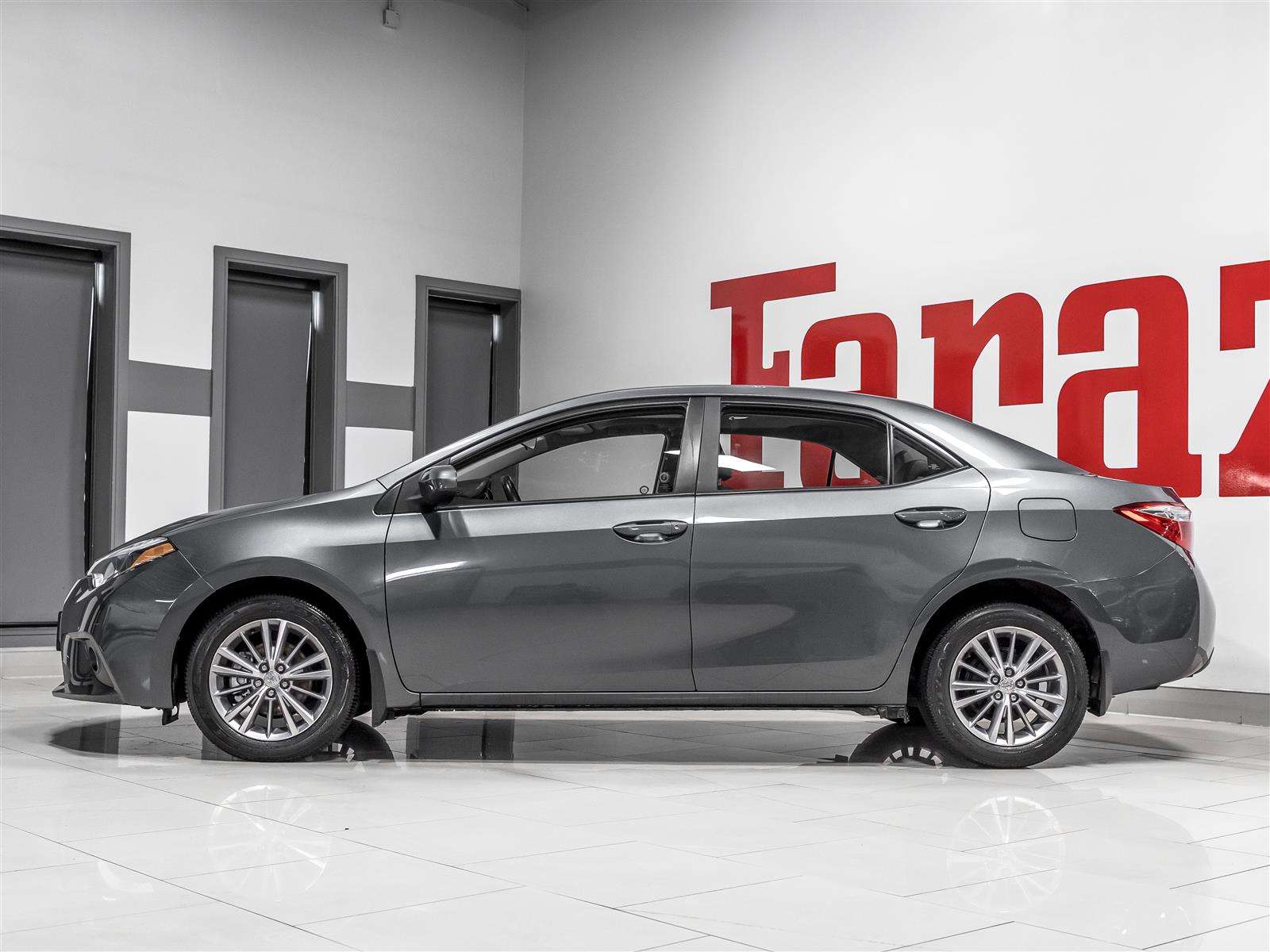 2014 Toyota Corolla Sedan