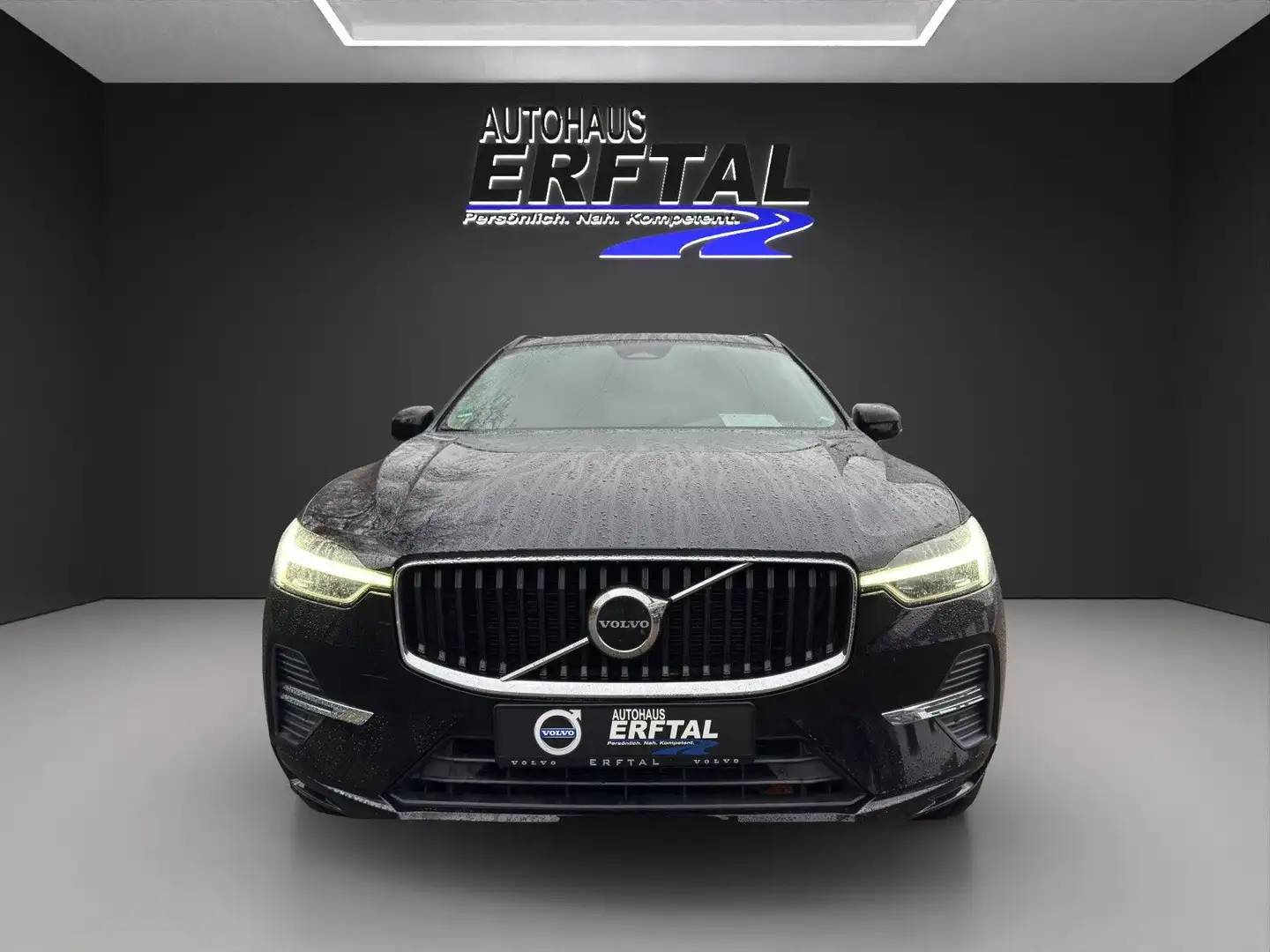 Volvo XC60 B4 Diesel Momentum Pro 2WD Schwarz - 2