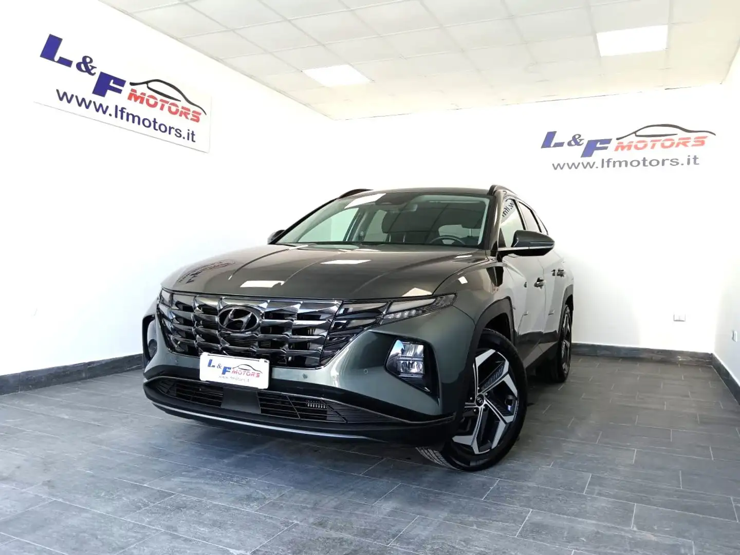 Hyundai TUCSON 1.6 CRDI 136CV/SEMPRE TAGLIANDATA HYUNDAI Grigio - 1