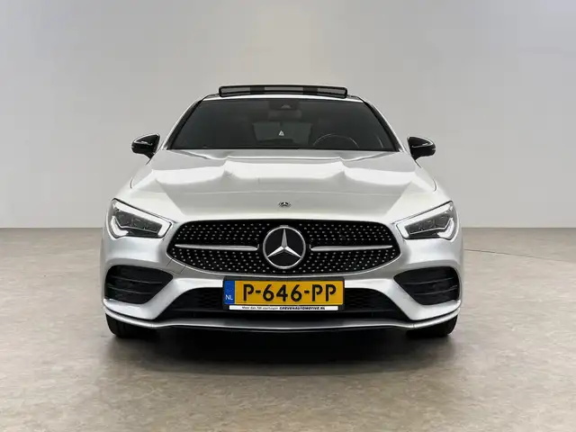 Mercedes-Benz CLA view 9