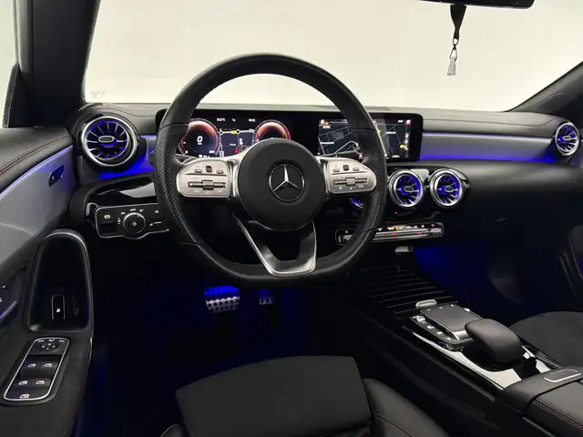 Mercedes-Benz CLA view 15
