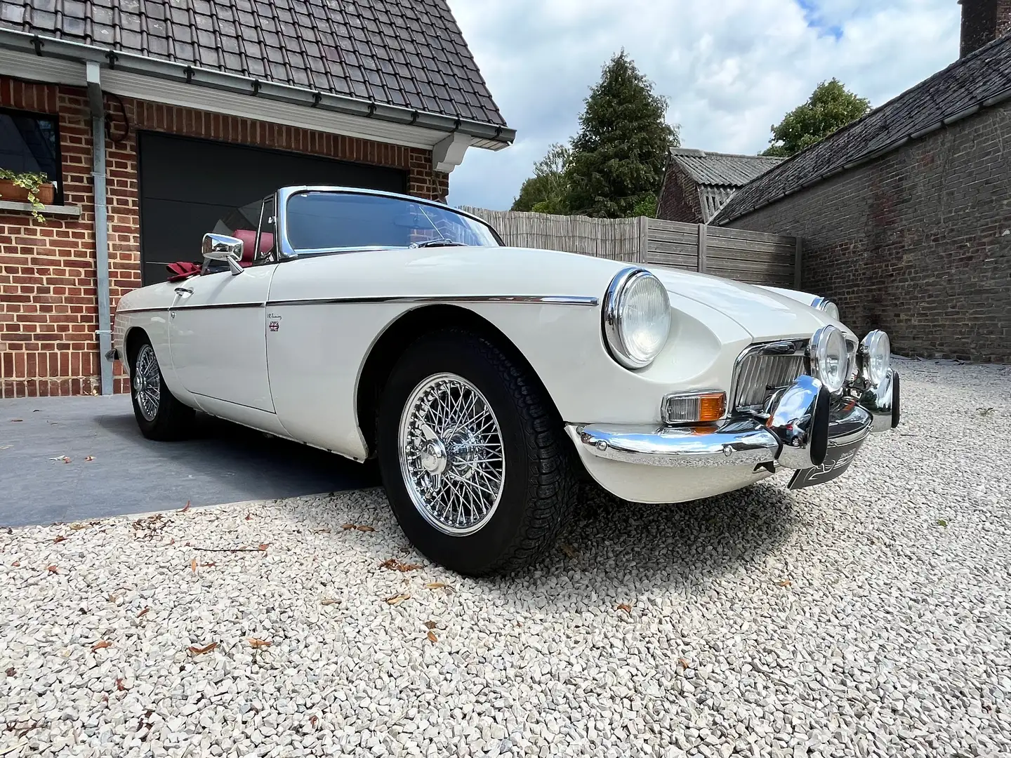 MG MGB OVERDRIVE Blanc - 1