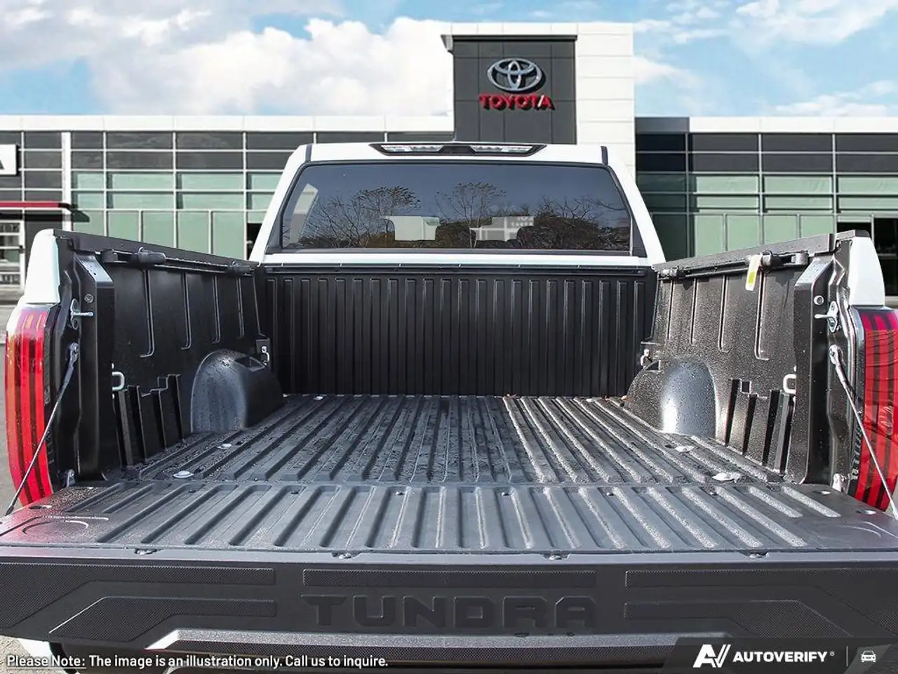 Toyota Tundra снимка Toyota Tundra