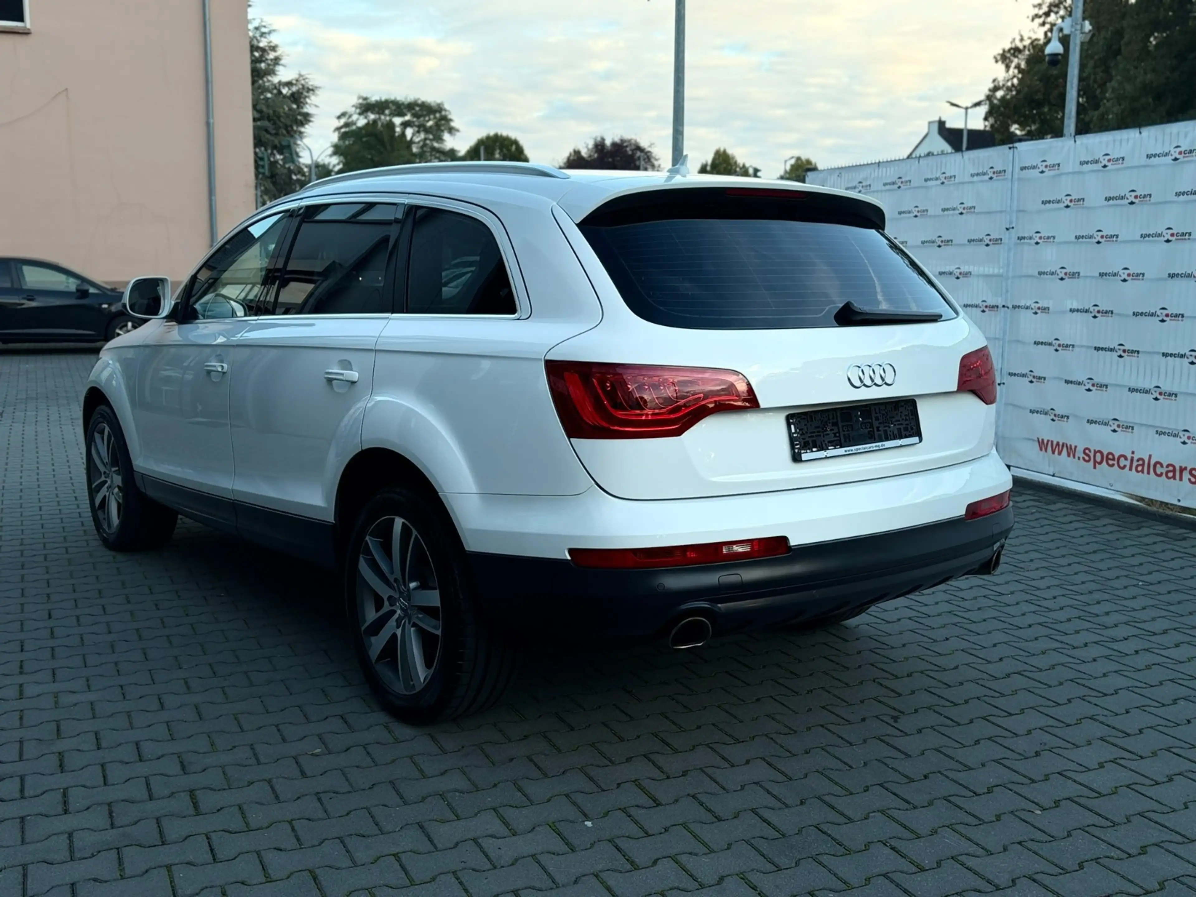 Audi Q7 3.0 TDI quattro/7 Sitze/Automatik/Tiptronic — photo 6