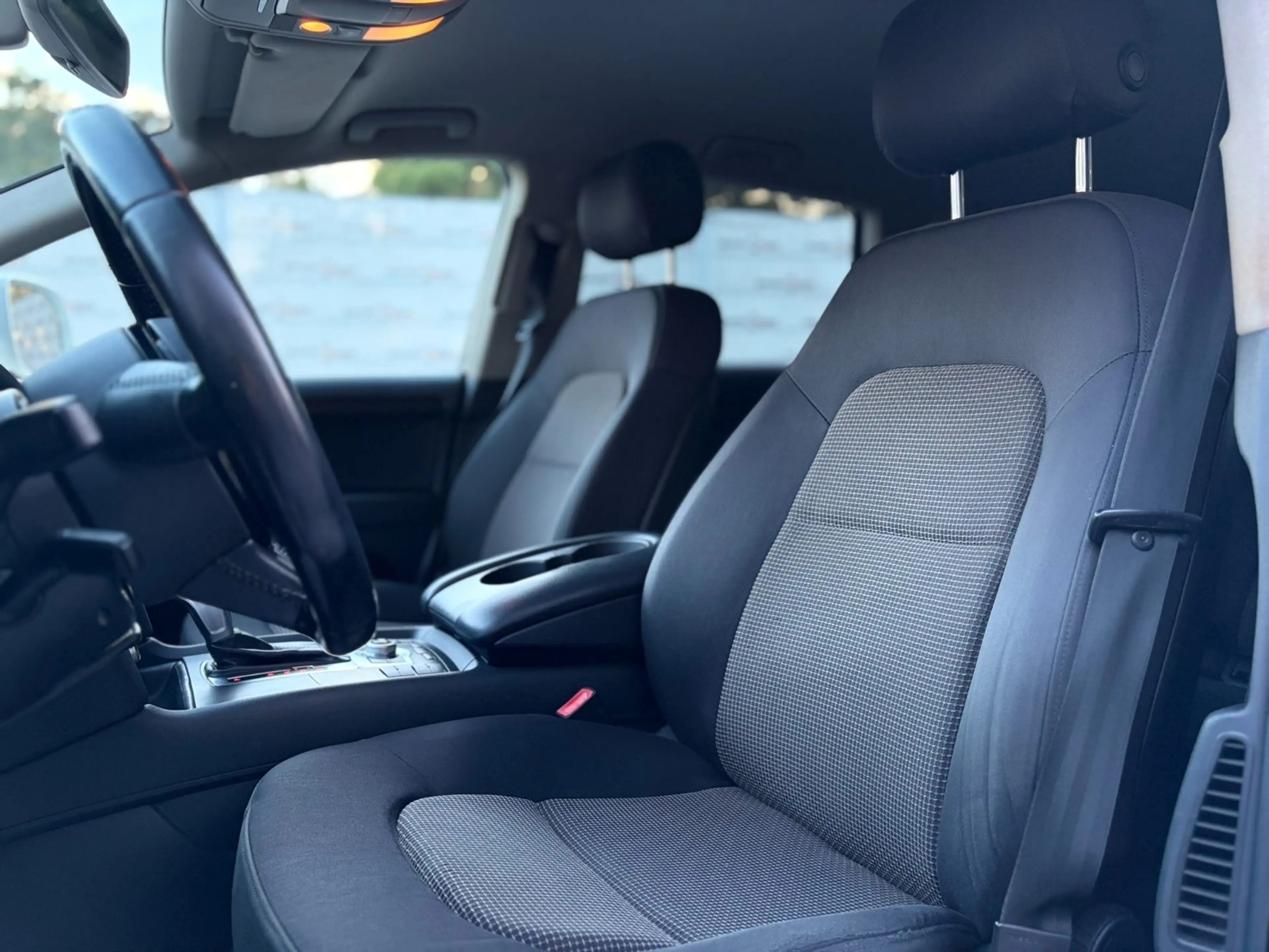 Audi Q7 3.0 TDI quattro/7 Sitze/Automatik/Tiptronic — photo 14