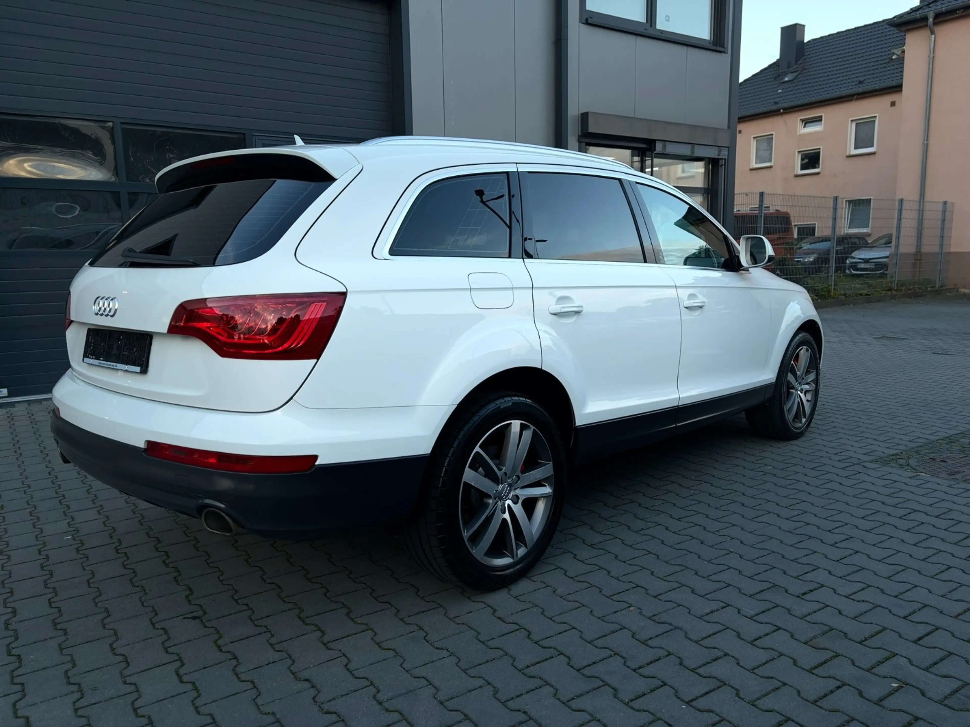 Audi Q7 3.0 TDI quattro/7 Sitze/Automatik/Tiptronic — photo 8