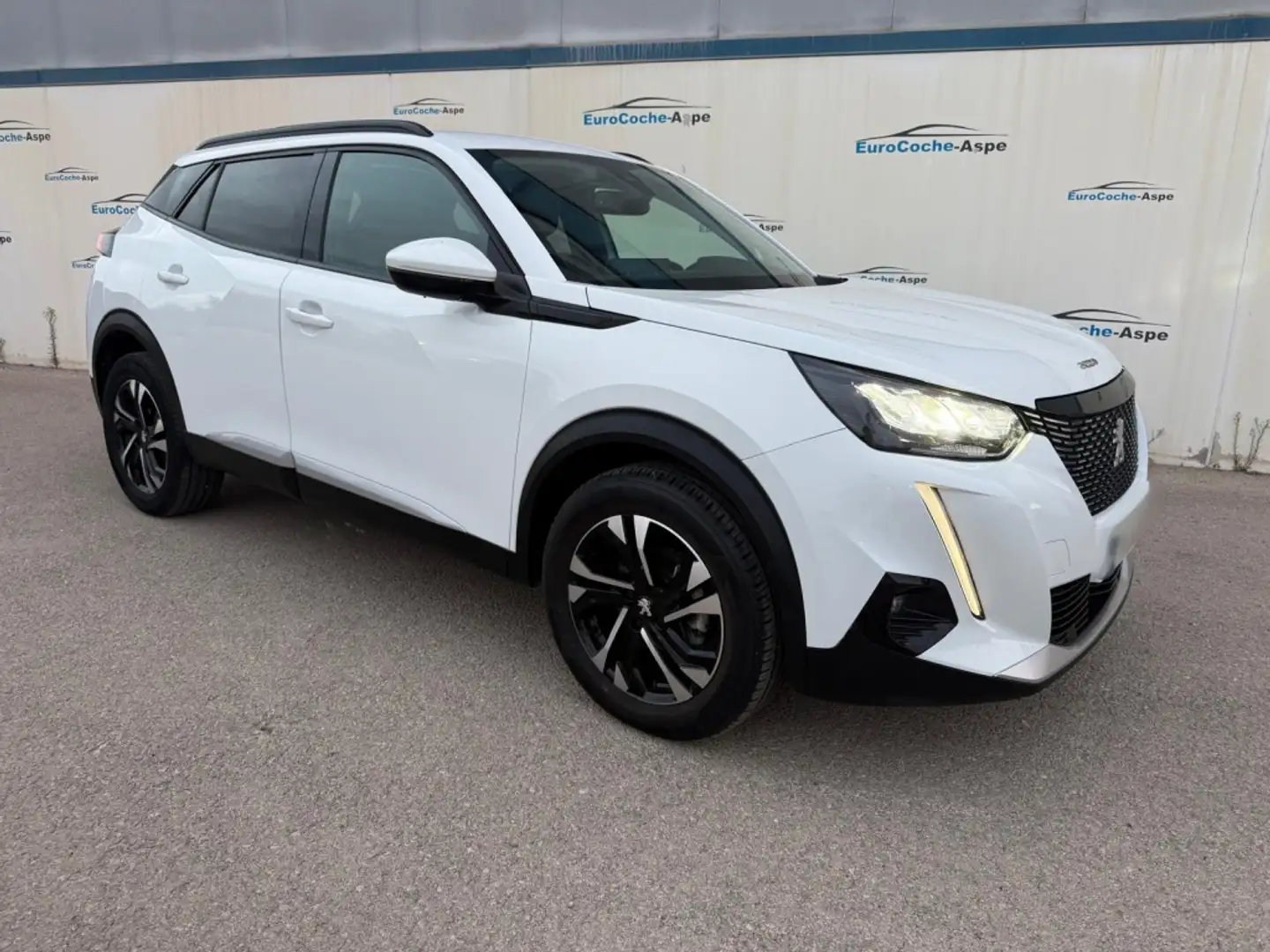 Peugeot 2008 1.5BlueHDi S&S Allure 110 Blanco - 2