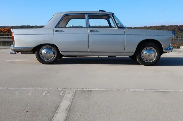Peugeot 404 SL