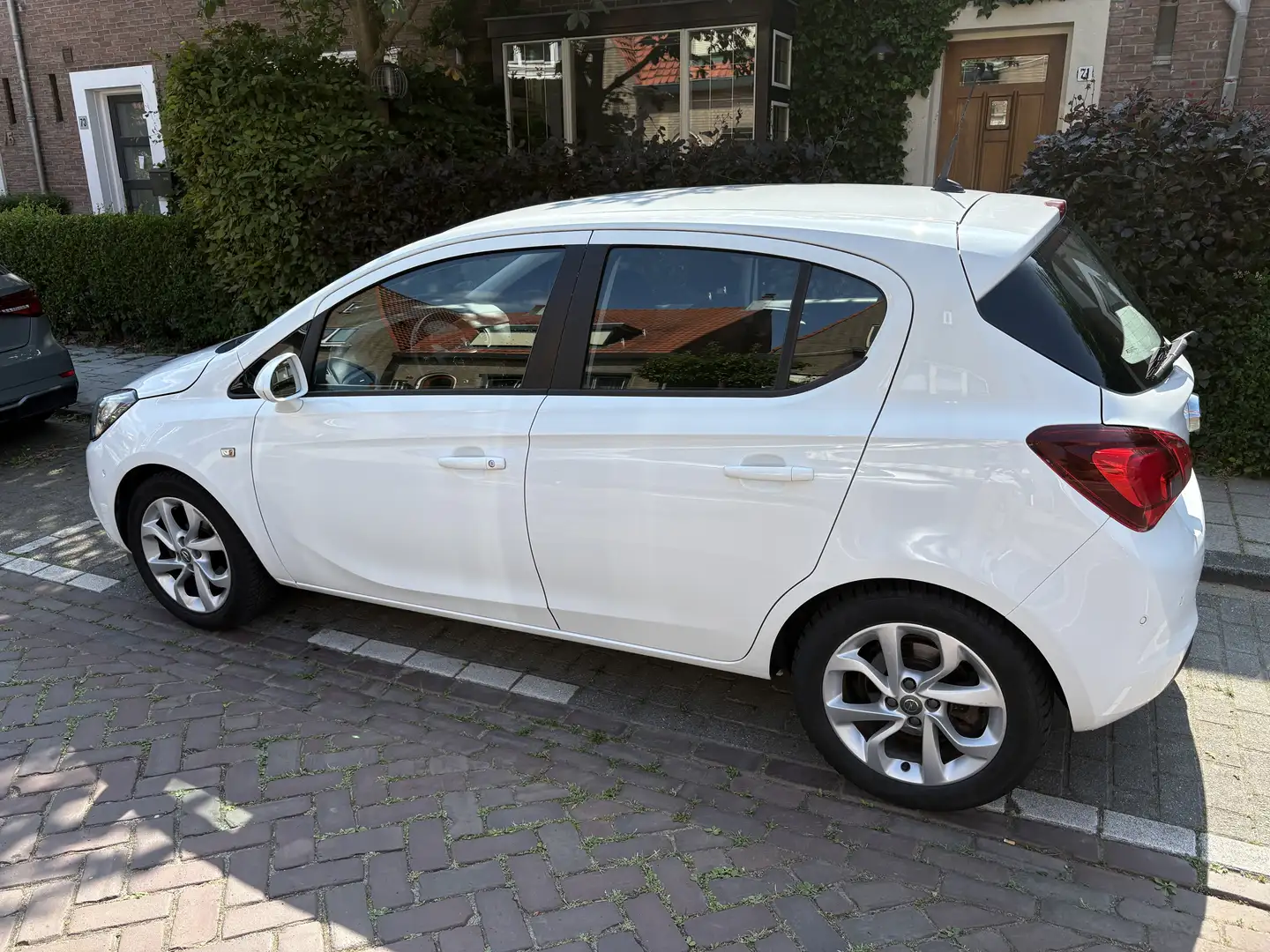 Opel Corsa-e 1.0 Turbo Edition Alb - 2