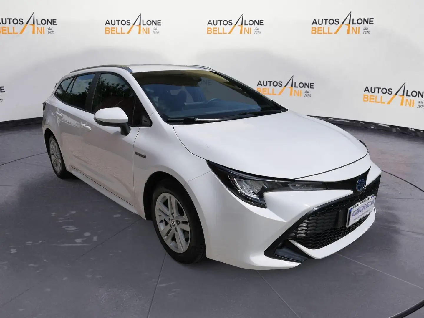 Toyota Corolla Corolla Touring Sports 1.8 Hybrid Business Bianco - 1